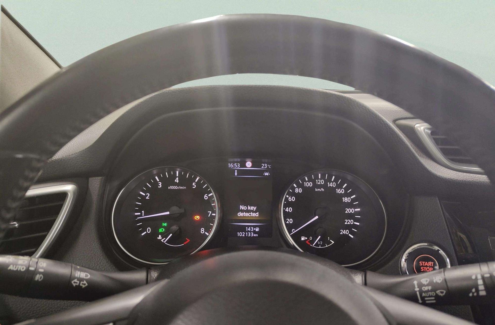 Nissan Qashqai DIG-T 115 N-Connecta - foto 24
