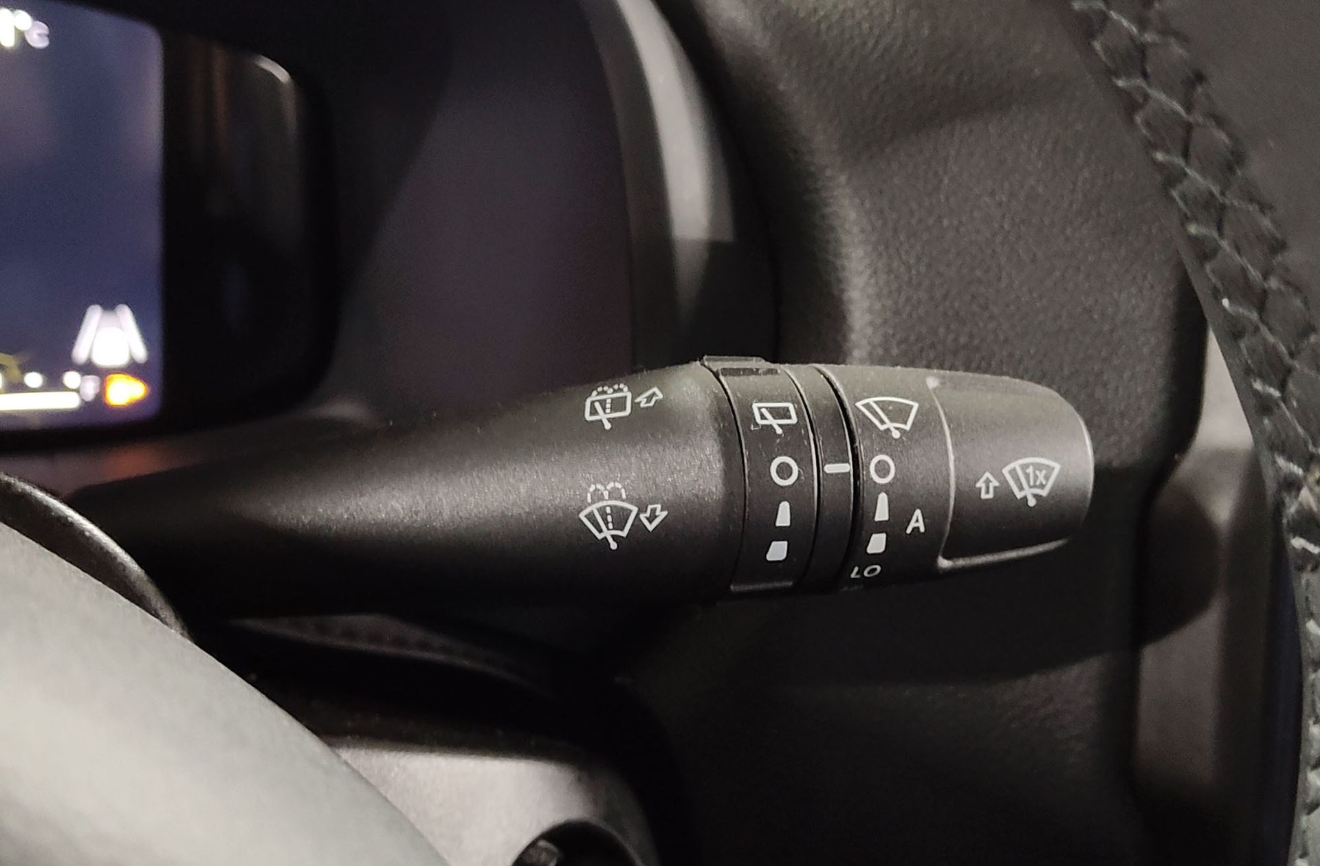 Jeep Renegade eHybrid 1.5 Altitude DCT - foto 26