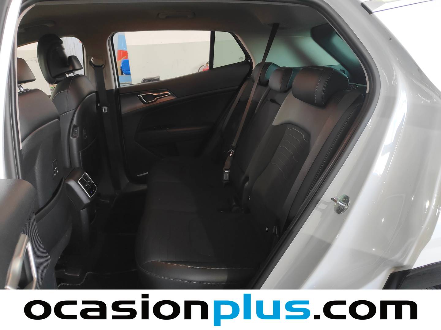 Foto asientos traseros KIA Sportage Kia Sportage 1.6 T-GDi MHEV Tech 4x2 (150 CV)