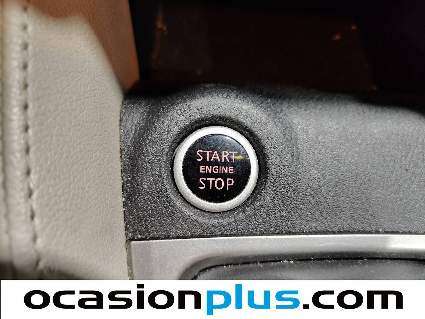 Acabados Nissan Micra Nissan Micra IG-T N-Design Black (92 CV)