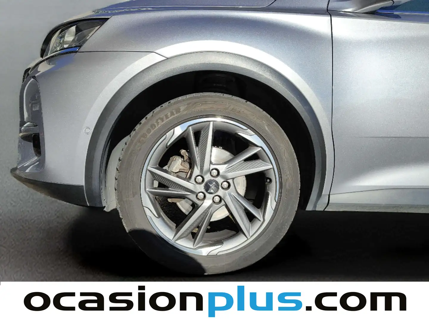 Foto DS DS 7 Crossback DS DS7 Crossback BlueHDi 130 DE Bastille + AT (130 CV)