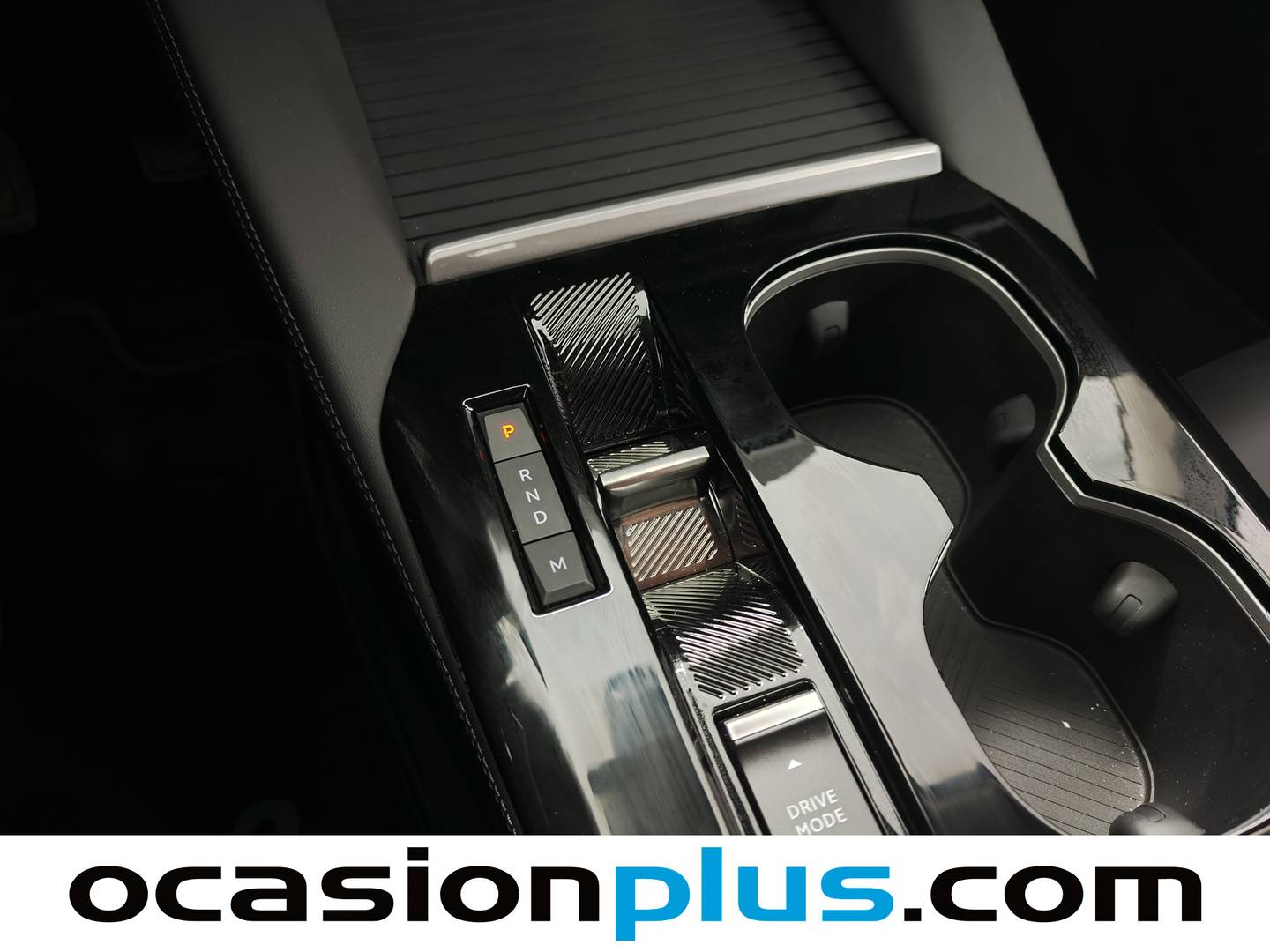 Foto Citroën C5 X Citroen C5 X PureTech 130 S&S Plus EAT8 (130 CV)