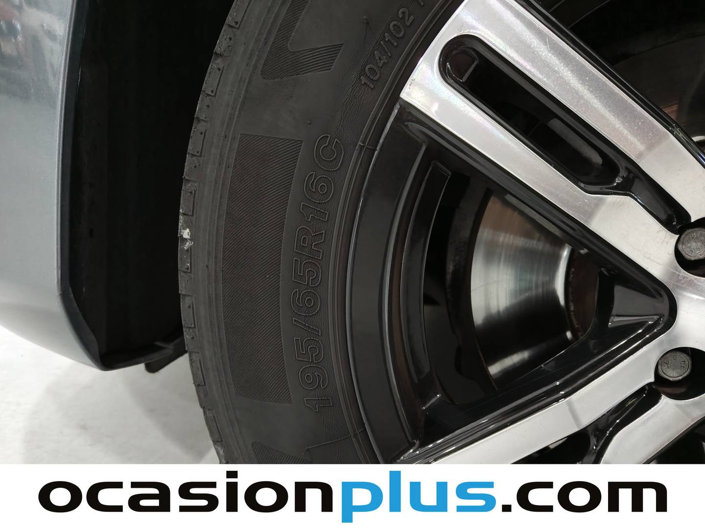 Foto Mercedes Vito Mercedes-Benz Vito 114 CDI Tourer Pro Larga (136 CV) 9 Plazas