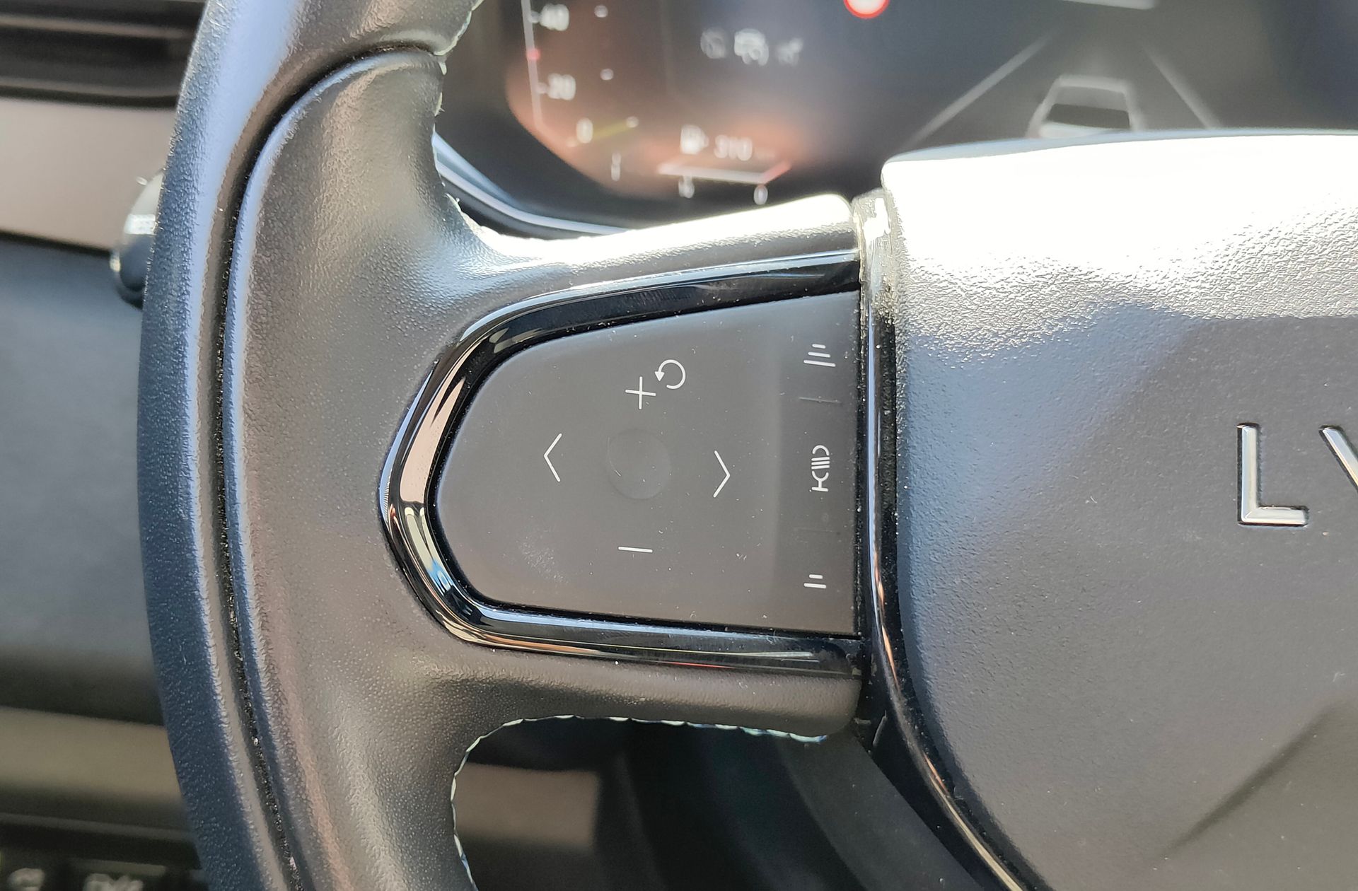 Lynk & Co 01 1.5 PHEV - foto 29
