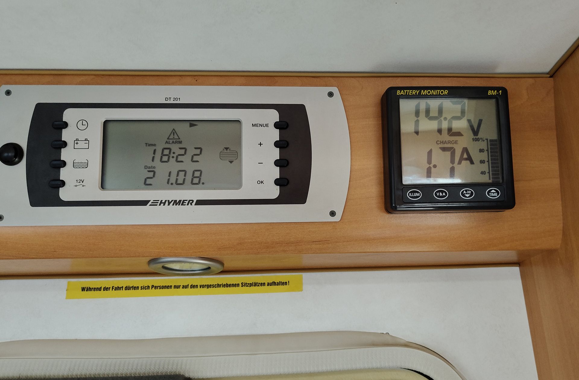 Hymer B 694 2.8D 4 plazas - foto 6