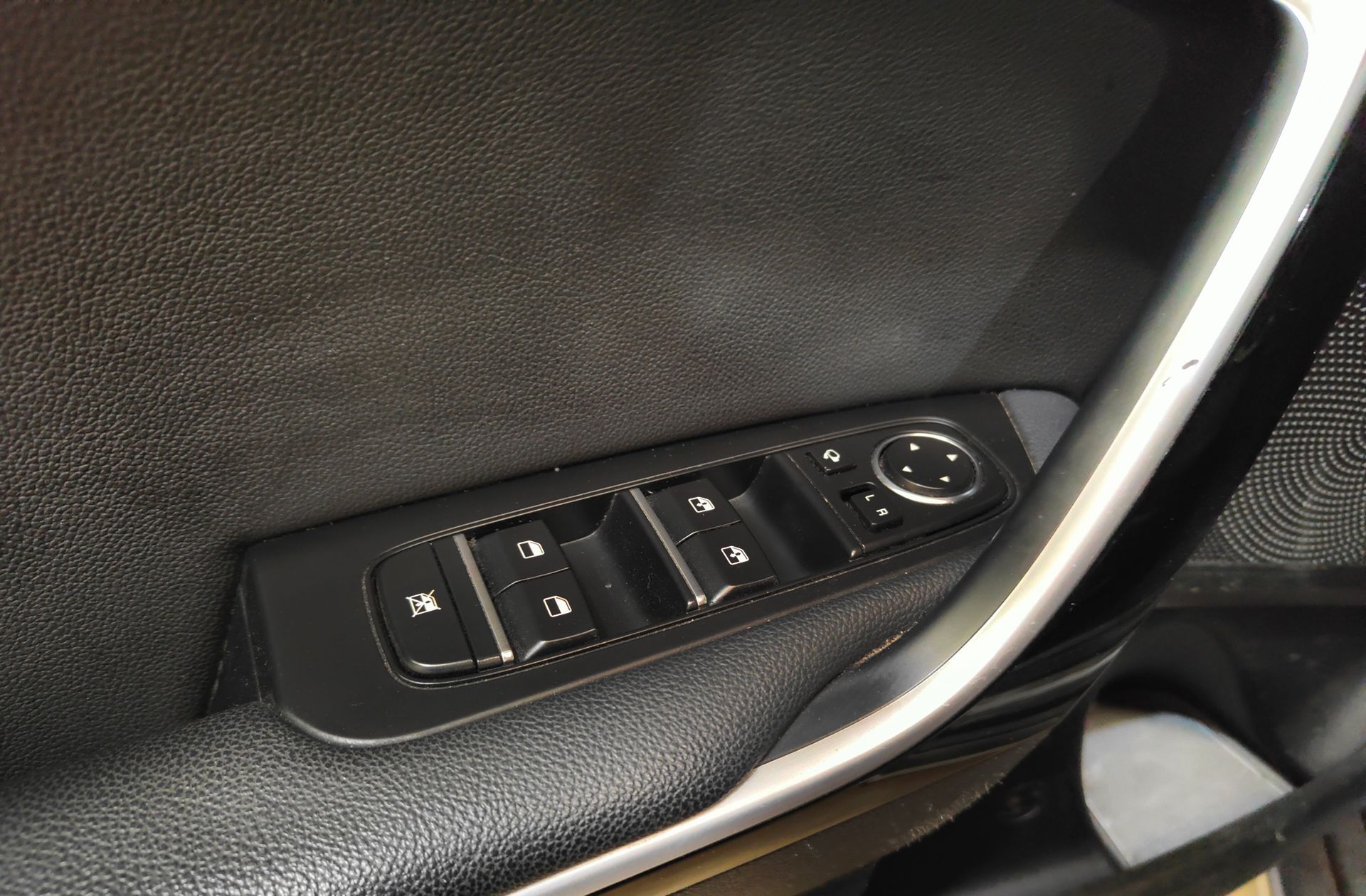 Kia XCeed 1.6 GDi PHEV eDrive - foto 33