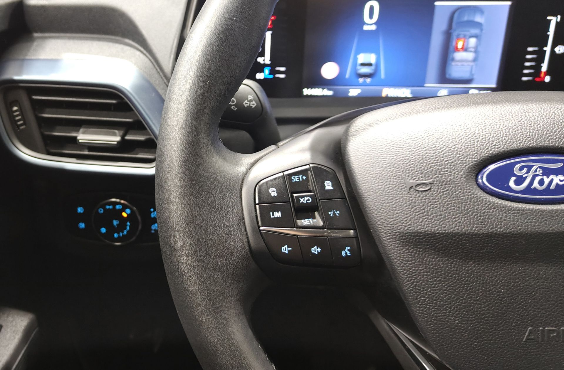 Ford Tourneo Courier 1.0 EcoBoost Active - foto 23