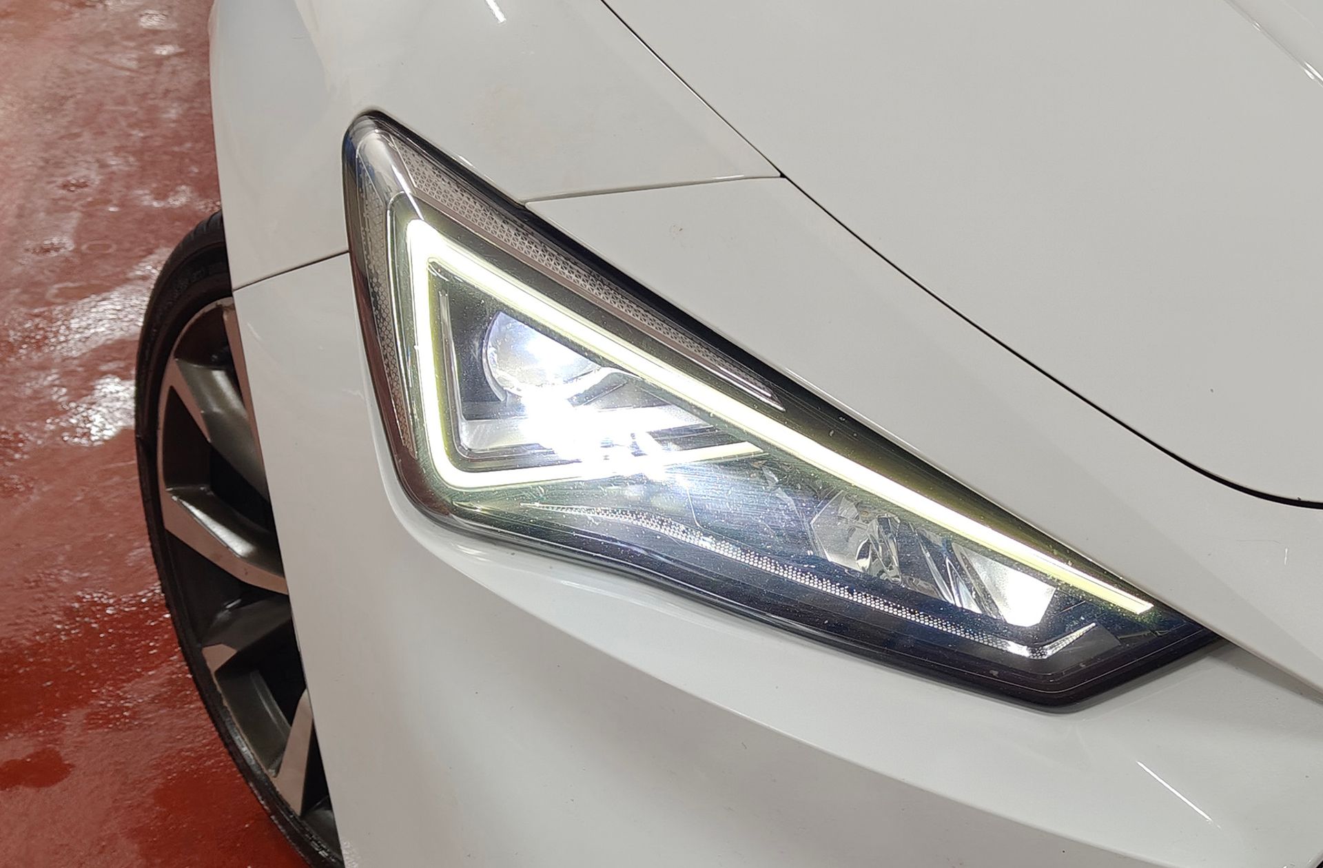 SEAT León ST ST 2.0 TDI FR Go L DSG - foto 14