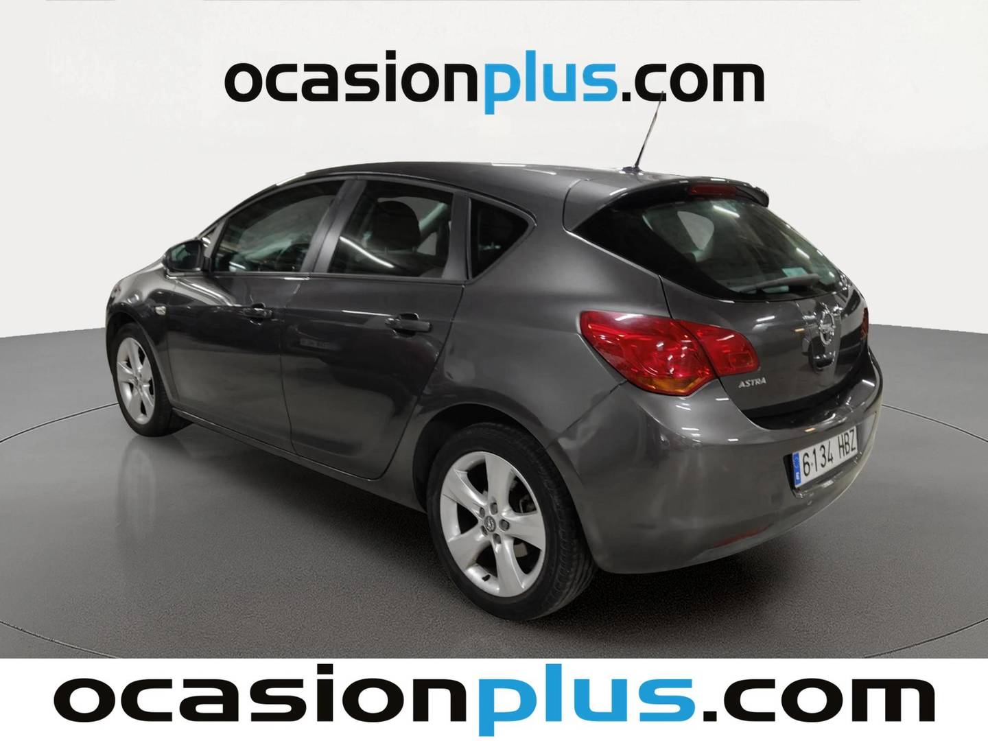 Foto delantera Opel Astra Opel Astra 1.6 Enjoy (115 CV) derecha