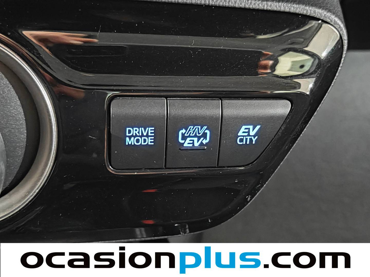 Acabados Toyota Prius Toyota Prius 125PH Plug-In Solar (122 CV)