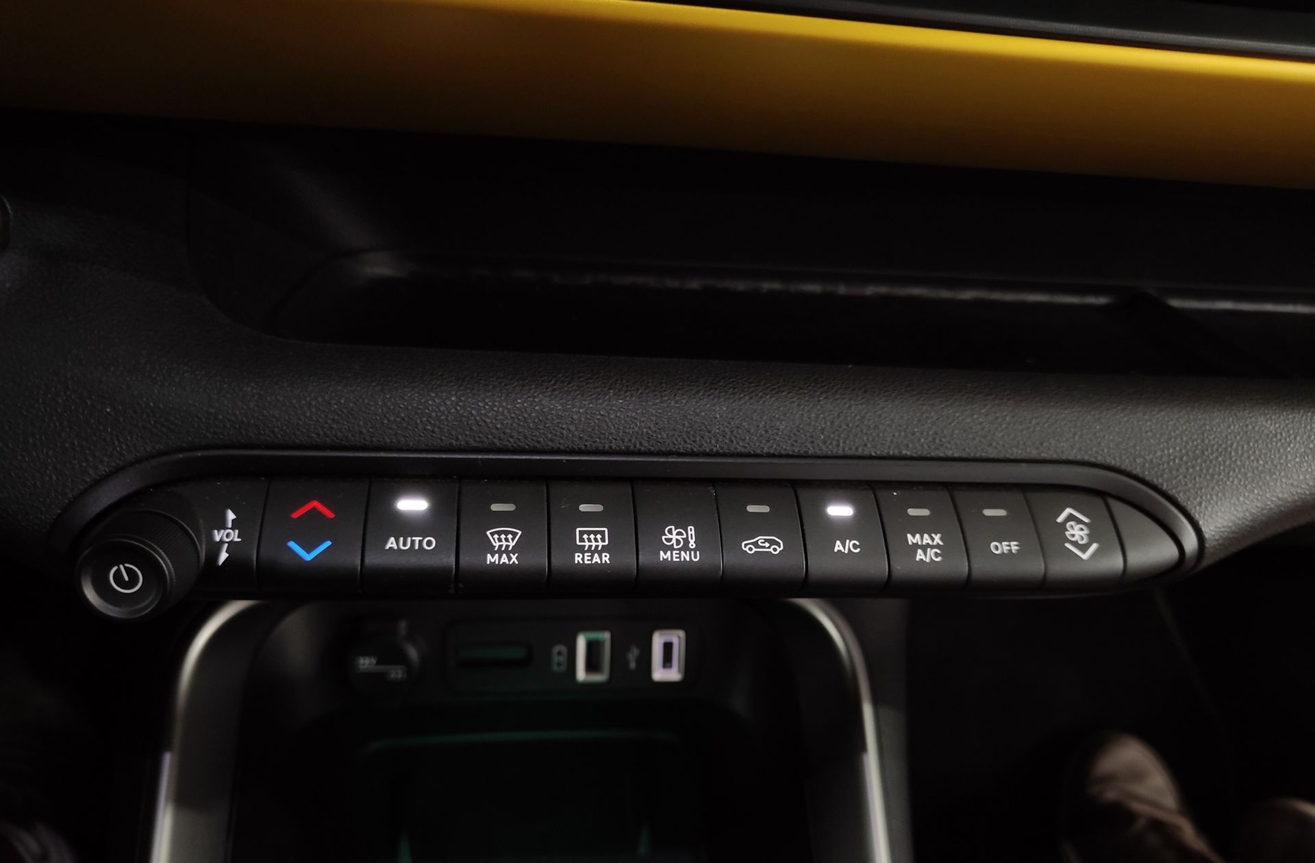 Jeep Avenger 1.2 G 1st Edition - foto 31