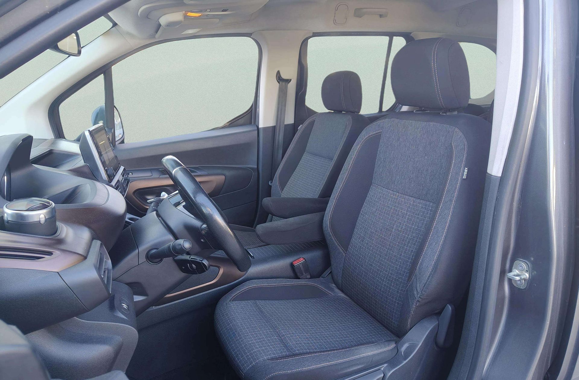 Peugeot Rifter GT Line Long BlueHDi - foto 12