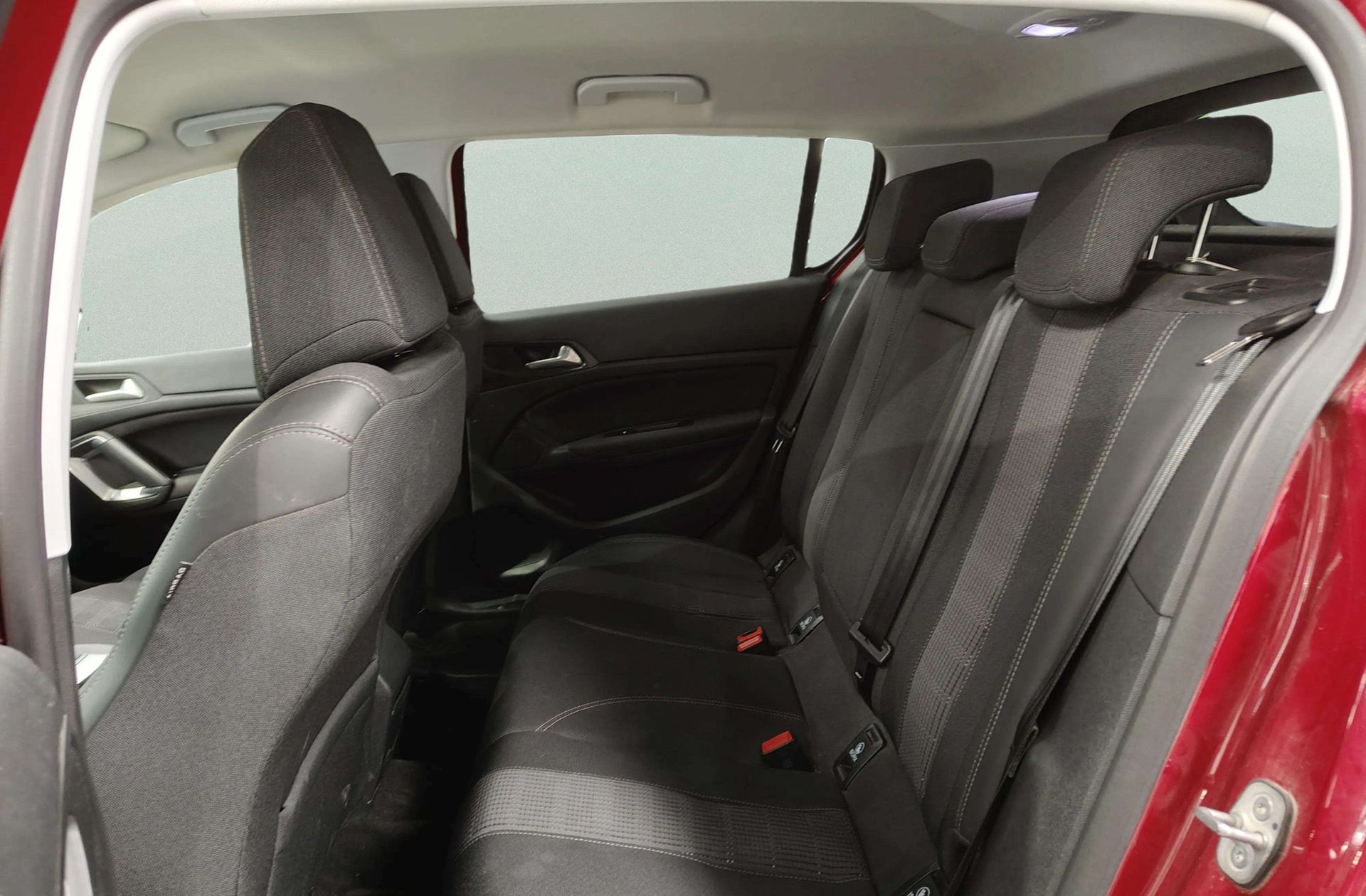 Peugeot 308 Allure Pack BlueHDi - foto 13