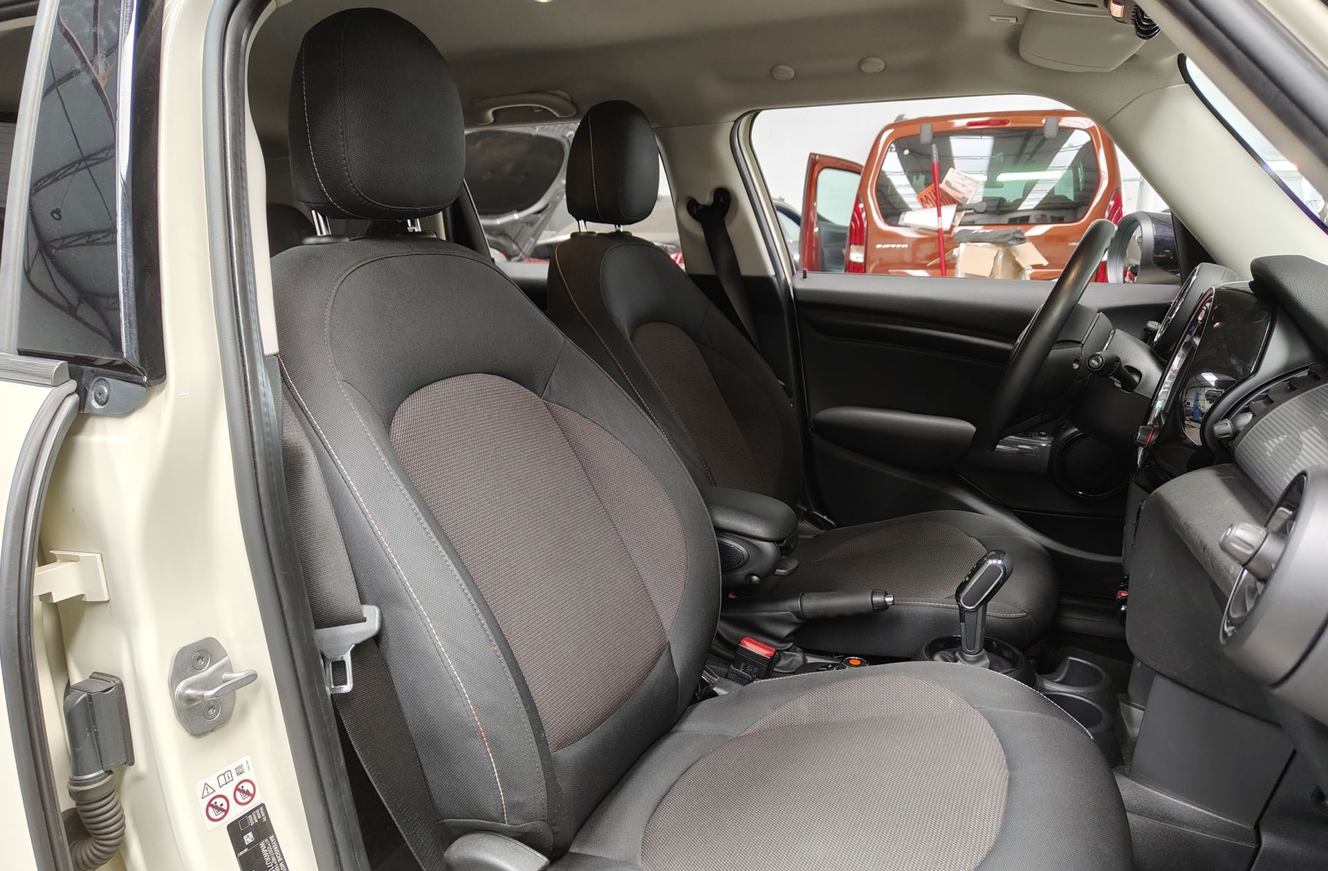 MINI Cooper - foto 18