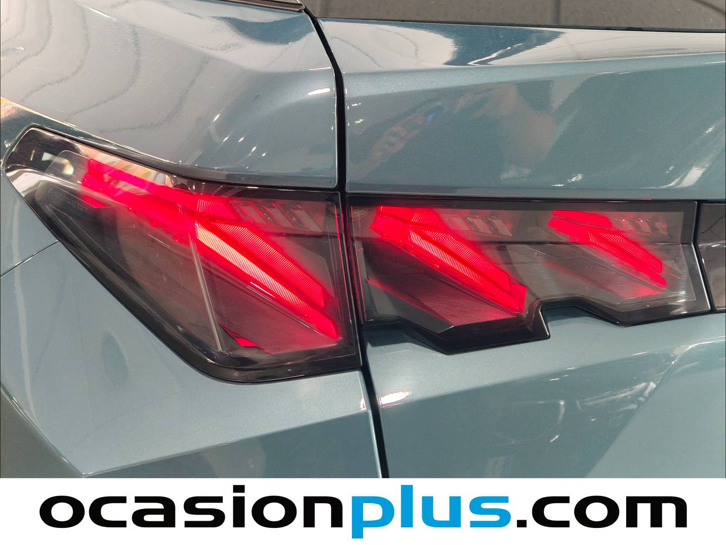 Peugeot 3008 Peugeot 3008 Hybrid GT eDCS6 (136 CV) 2024