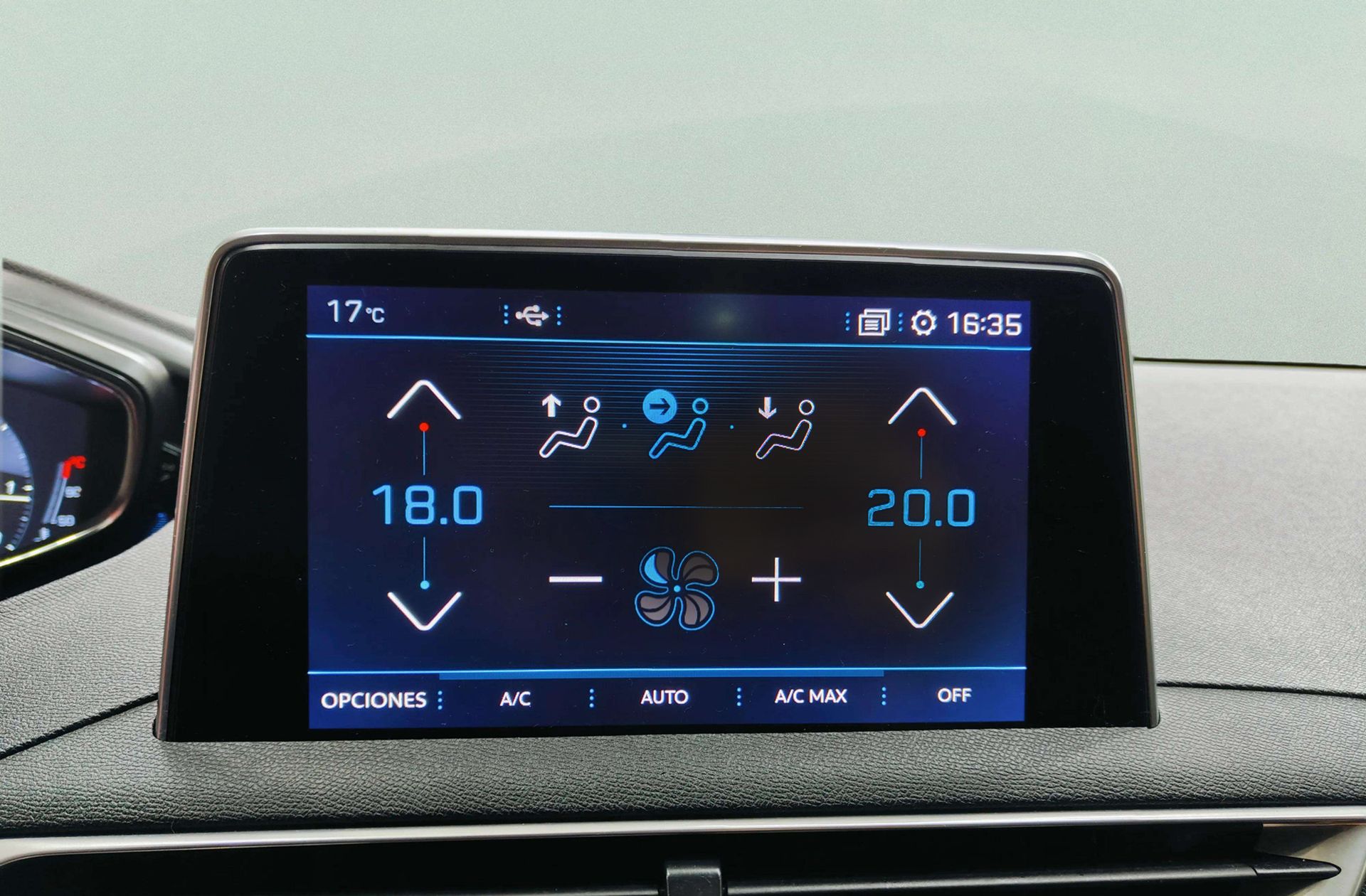 Peugeot 3008 BlueHDi 150 GT Line - foto 35