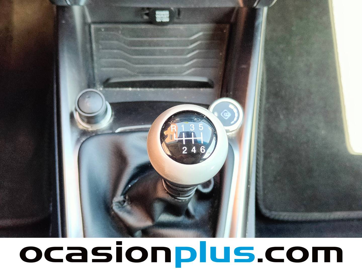 SsangYong Tivoli SsangYong Tivoli G12T Urban Plus (128 CV) GLP de segunda mano