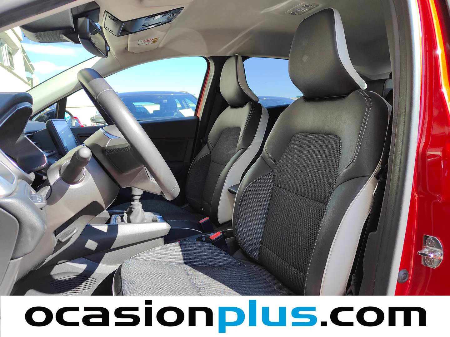 Foto asientos delanteros Renault Captur Renault Captur Techno TCe (140 CV) GPF