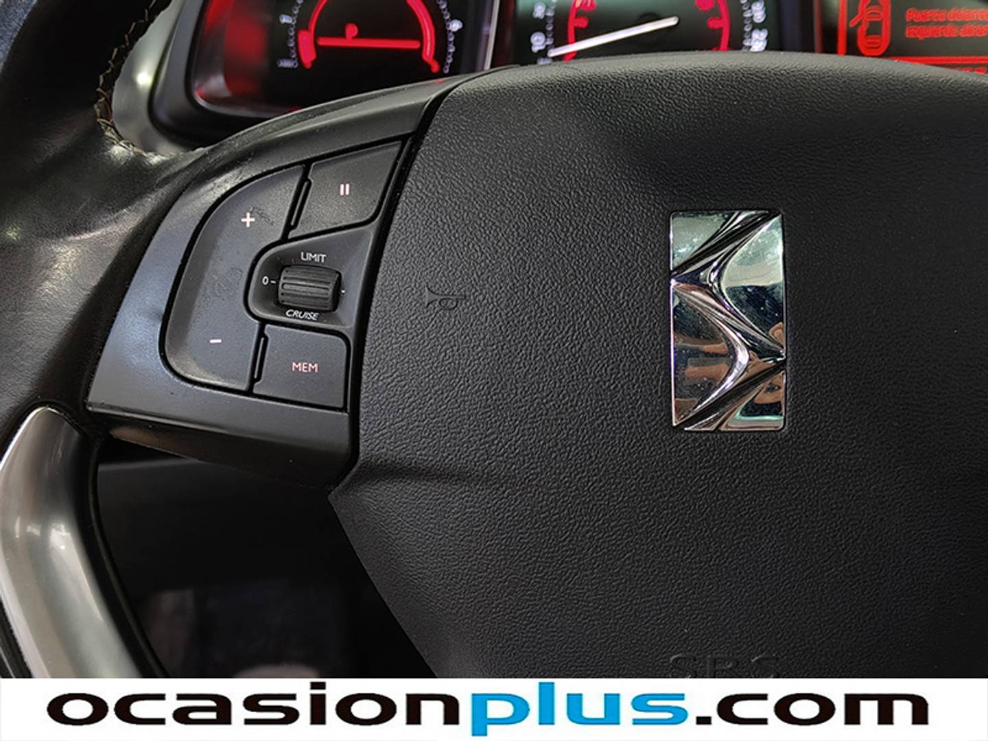 Foto DS DS 5 DS DS5 BlueHdi 180 Style EAT6 (181 CV)