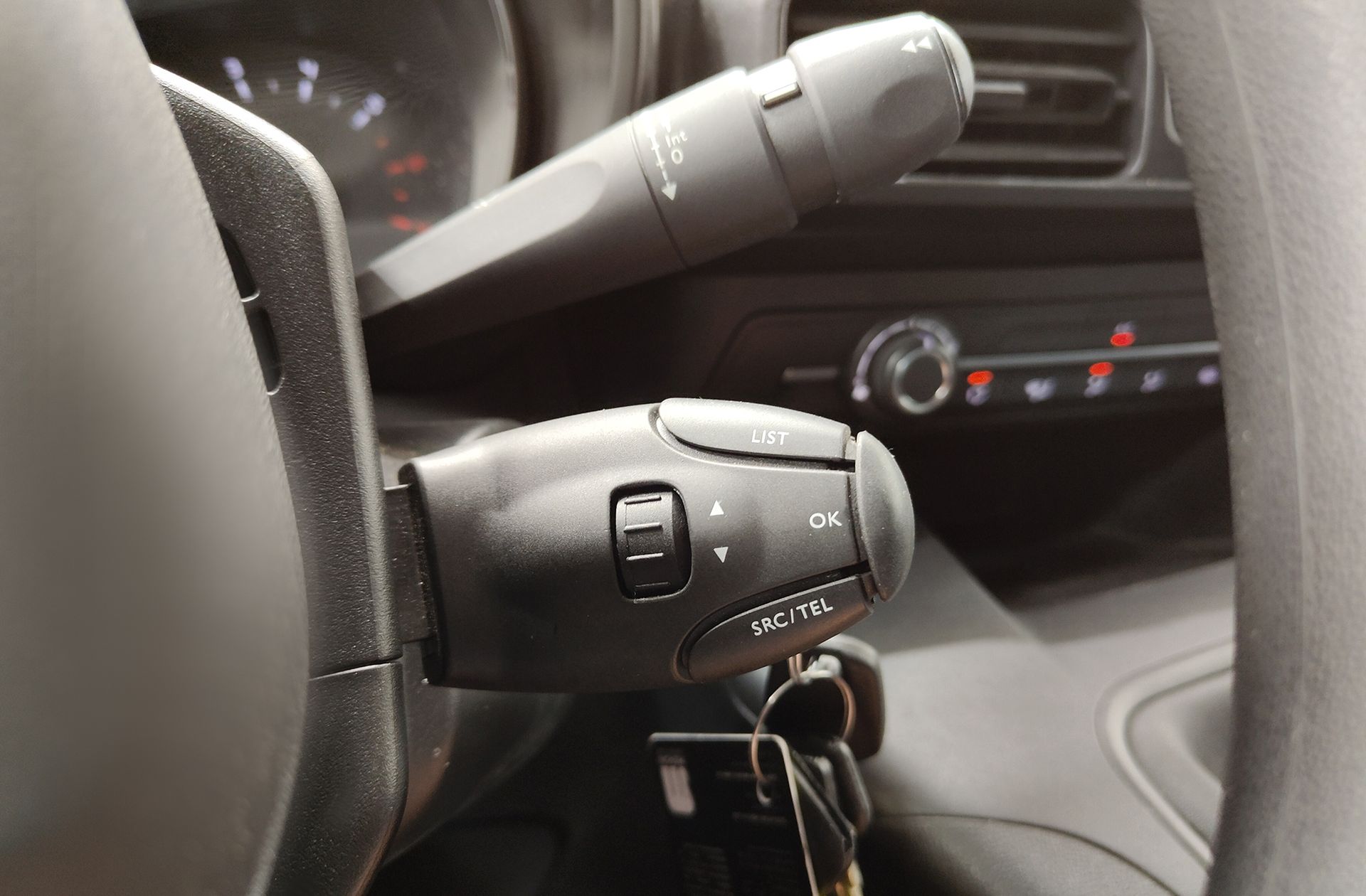 Citroën Berlingo Furgon BlueHDi 100 Talla M Control - foto 26