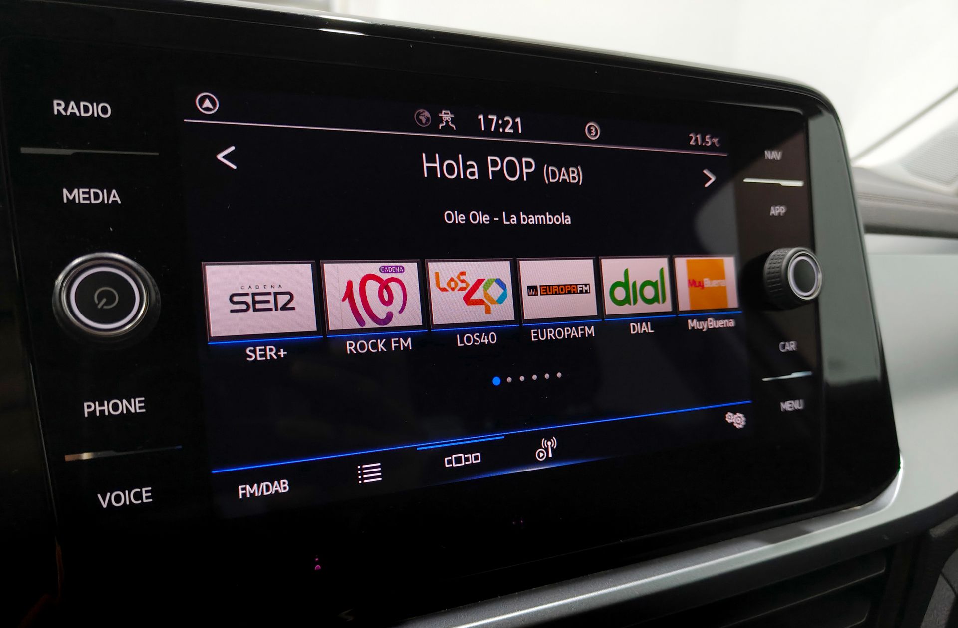 Volkswagen T-Roc Life 1.5 TSI DSG - foto 38