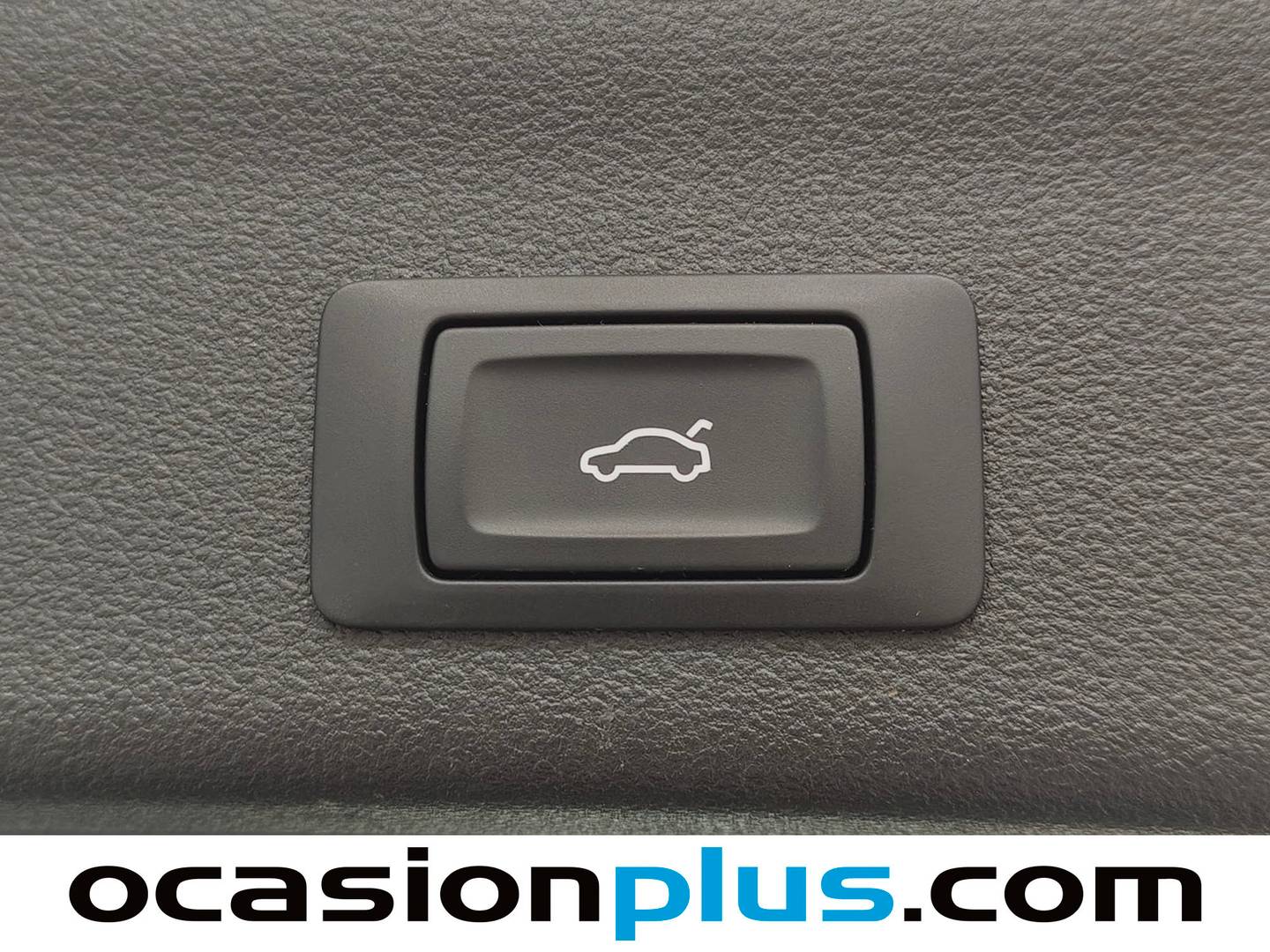 Foto Audi A6 Audi A6 Avant Sport 40 TDI (204 CV) S tronic Pack S-Line