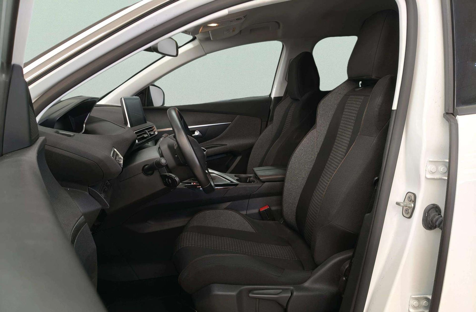 Peugeot 3008 BlueHDi 130 Active - foto 11