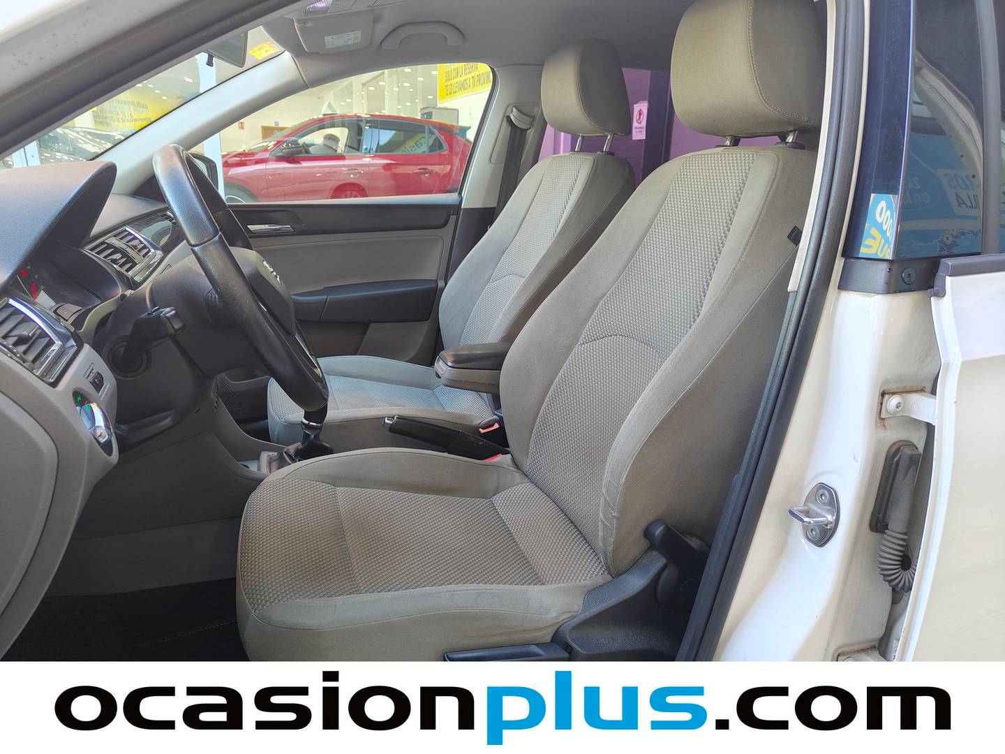 Foto asientos delanteros Seat Toledo Seat Toledo 1.6 TDI CR Reference (105 CV)
