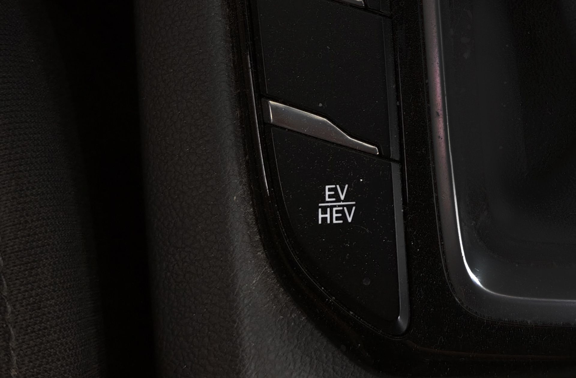 Hyundai Ioniq 1.6 GDI PHEV Tecno DCT - foto 34