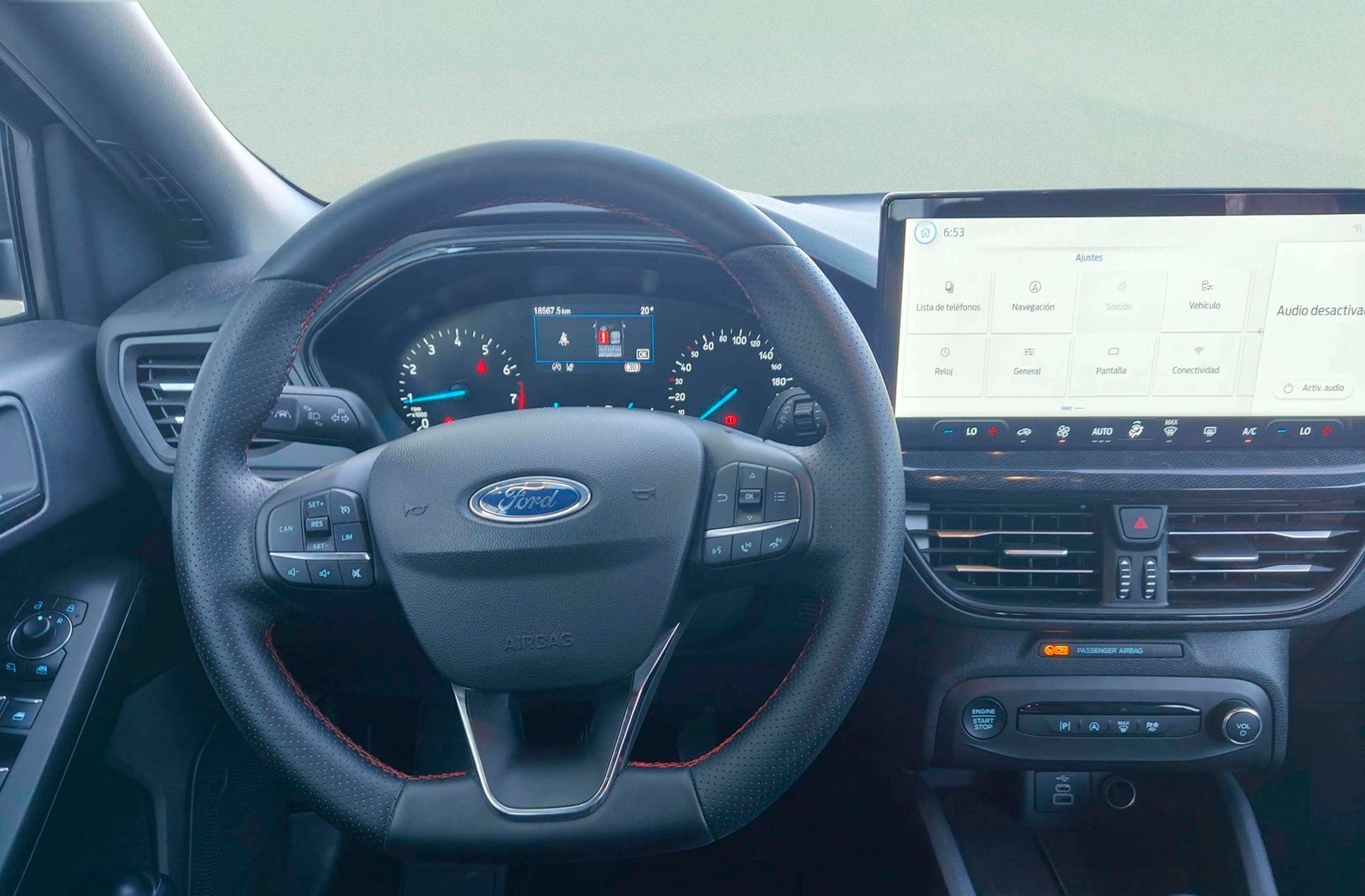 Ford Focus 1.0 EcoBoost MHEV ST-Line - foto 21