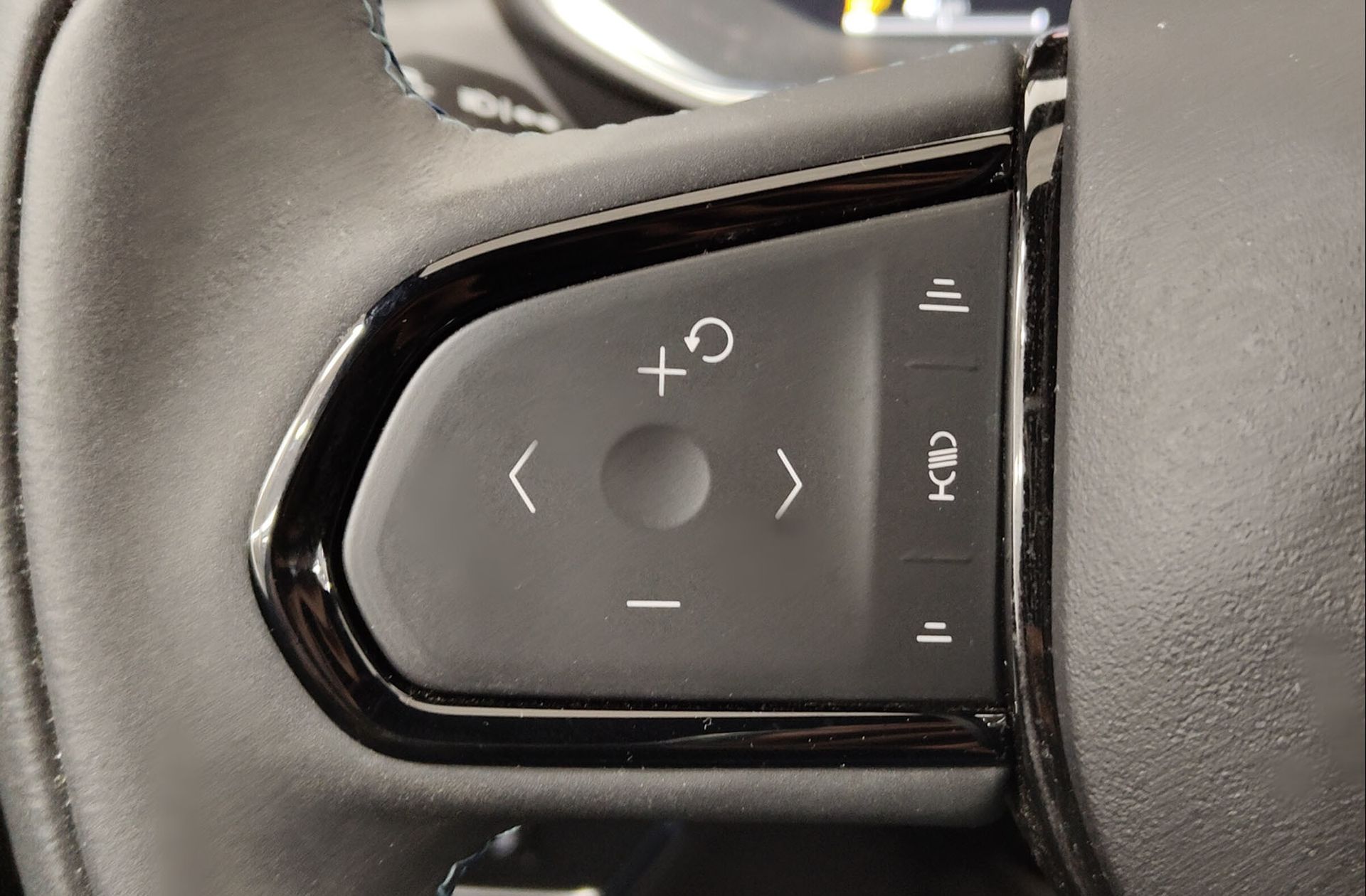 Lynk & Co 01 1.5 PHEV - foto 27