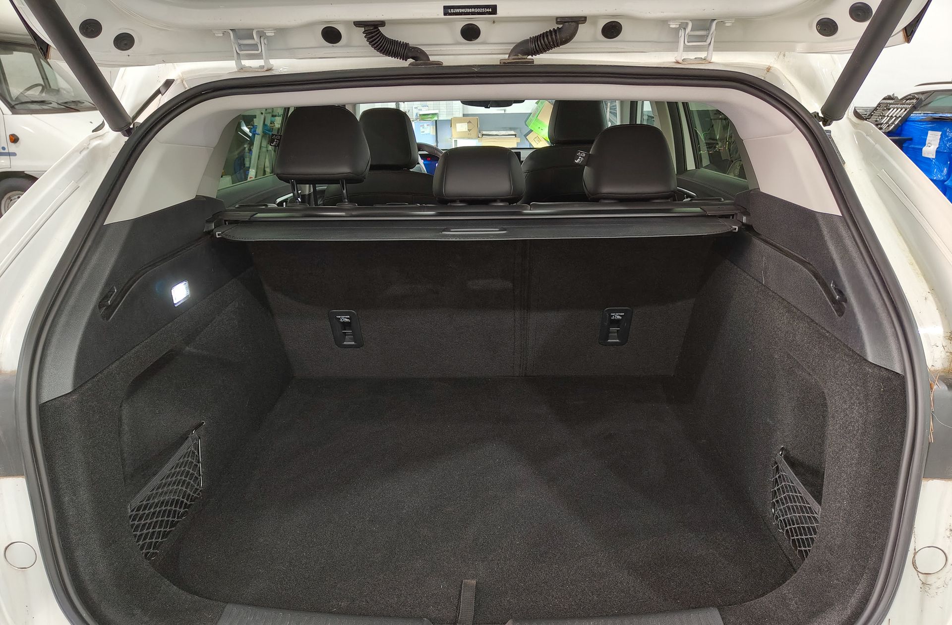 MG HS 1.5 T-GDi Luxury DCT - foto 18