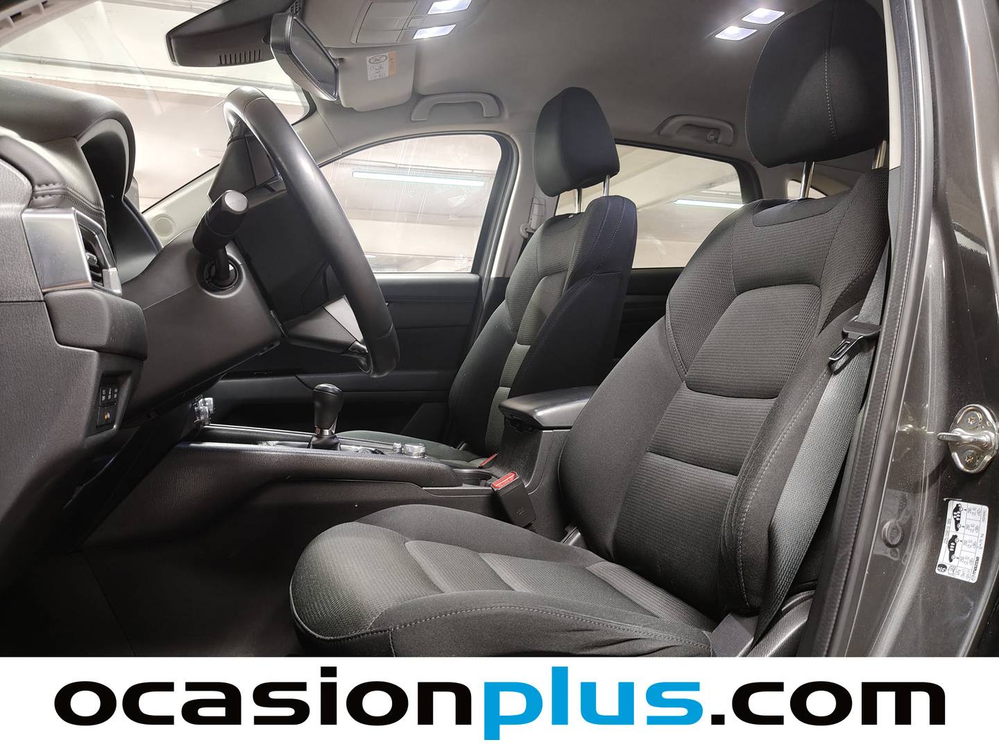 Foto asientos delanteros Mazda CX-5 Mazda CX-5 2.0 MHEV Center-Line Plus (165 CV)