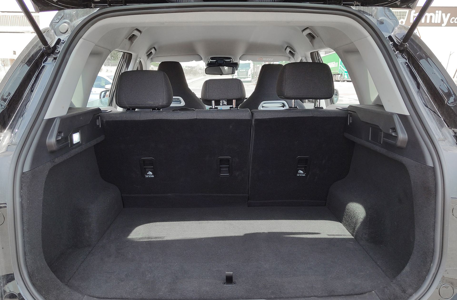 Ebro s700 1.6 T-GDi Comfort DCT - foto 16