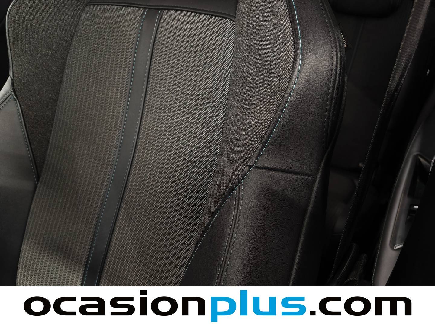 Foto Peugeot 5008 Peugeot 5008 PureTech 130 S&S Allure EAT8 (130 CV) 7 Plazas