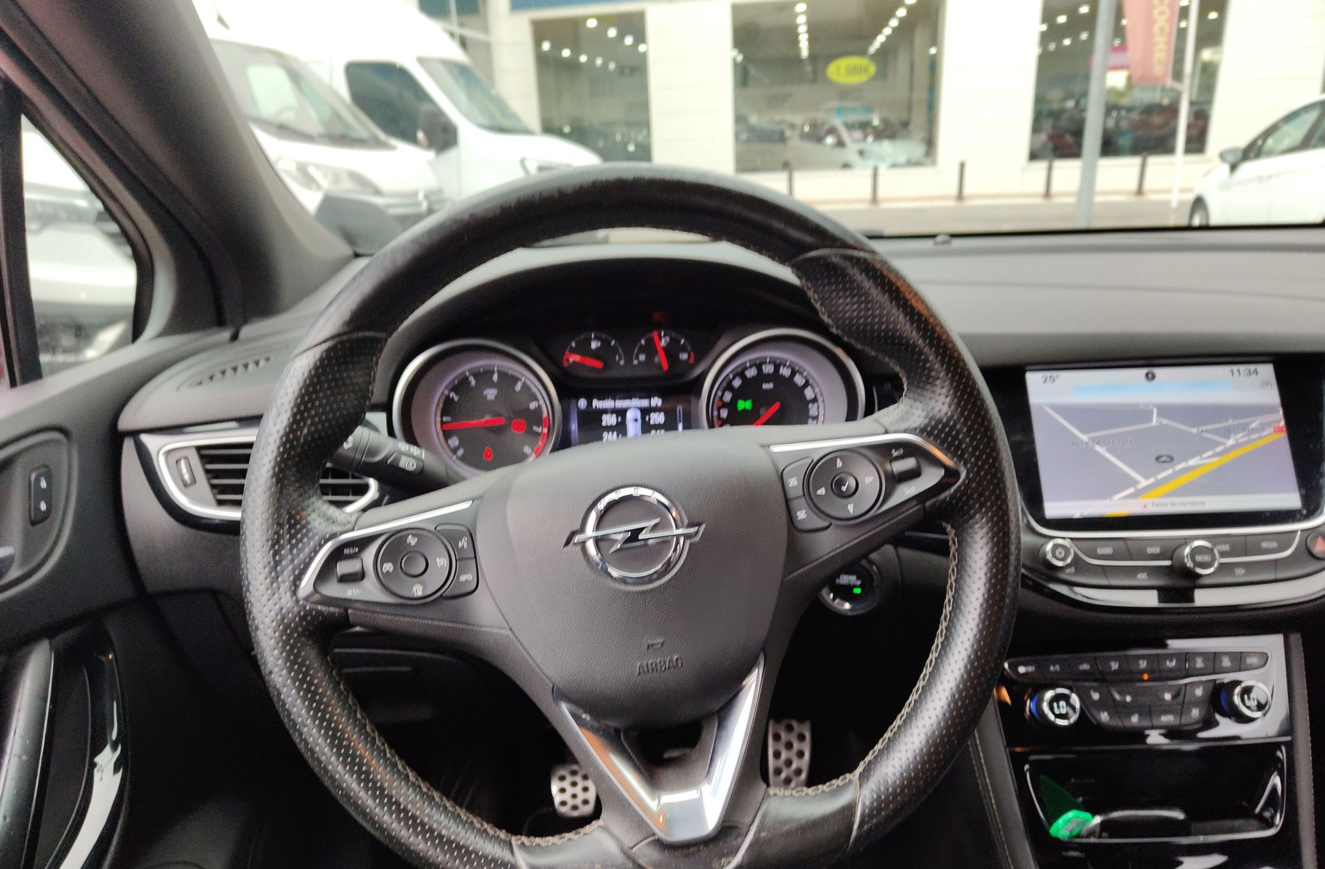 Opel Astra 1.4 Turbo GSi Line - foto 23