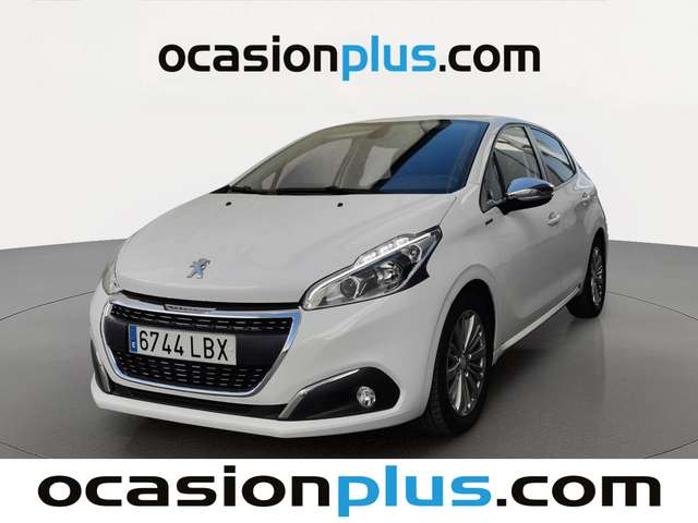 Peugeot 208 PureTech Signature (82 CV) de segunda mano
