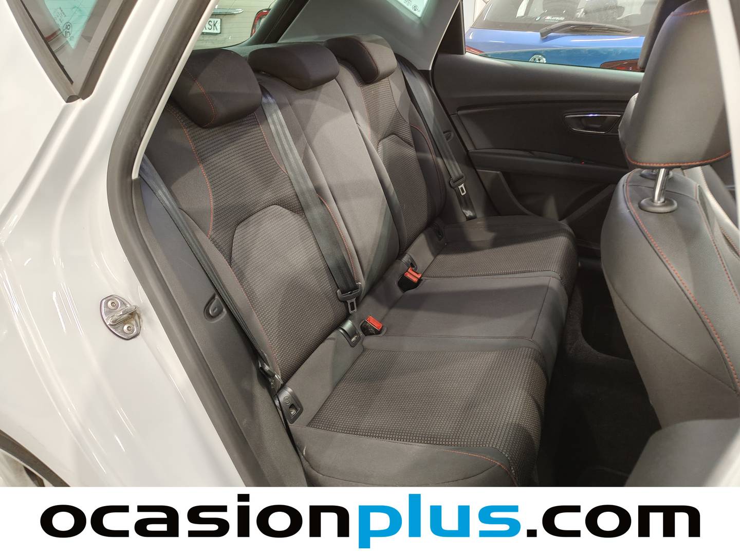 Foto asientos traseros Seat León SEAT León 1.4 TSI S&S ACT FR Plus (150 CV)