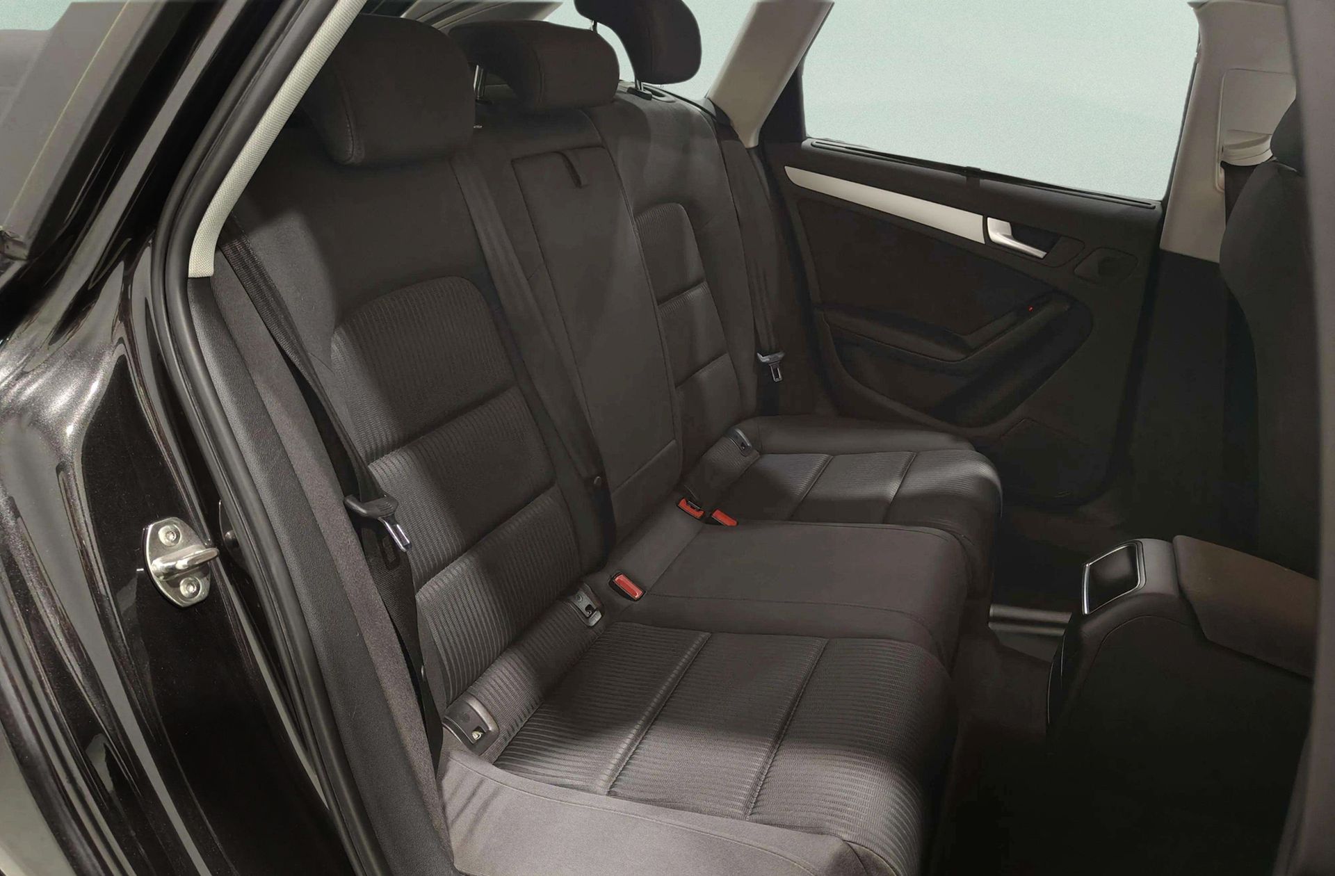 Audi A4 Avant 2.0 TDI multitronic - foto 16