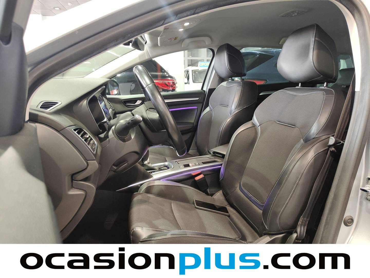 Foto asientos delanteros Renault Mégane Renault Megane Sport Tourer Zen E-TECH (160 CV)