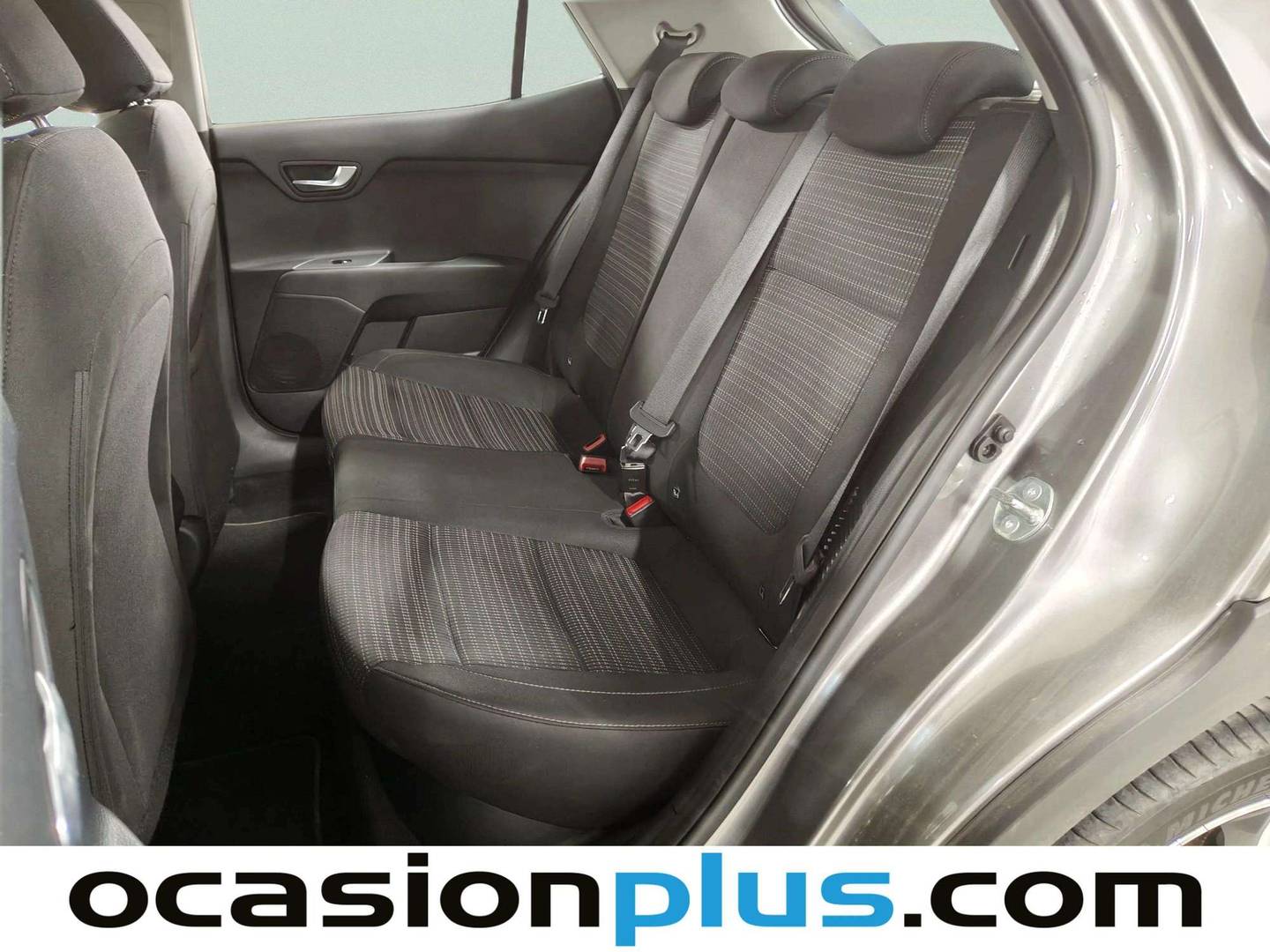 Foto asientos traseros KIA Stonic KIA Stonic 1.0 T-GDi MHEV Drive (100 CV)