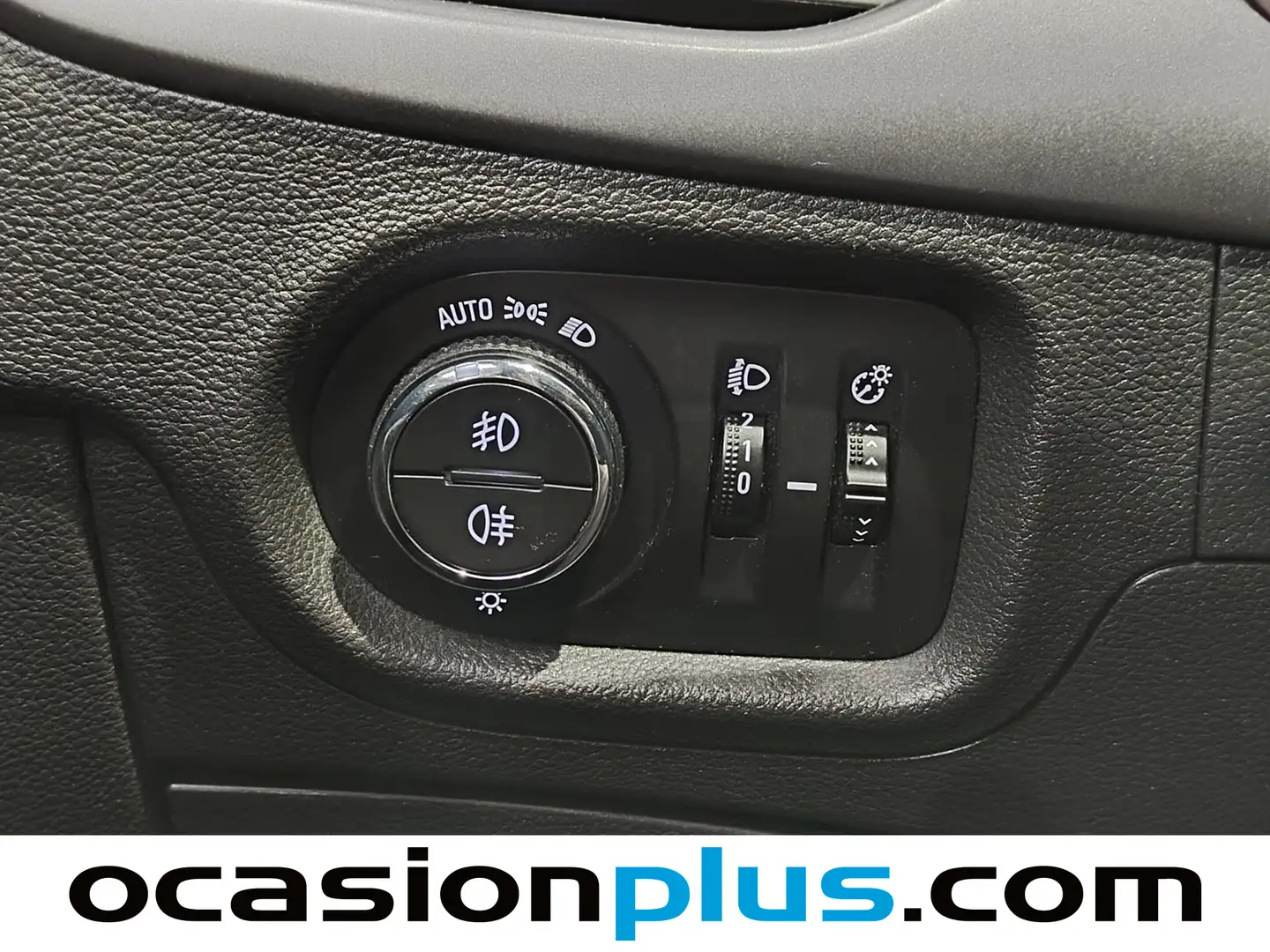 Foto Opel Astra Opel Astra Sports Tourer 1.6 CDTI Business + (136 CV)