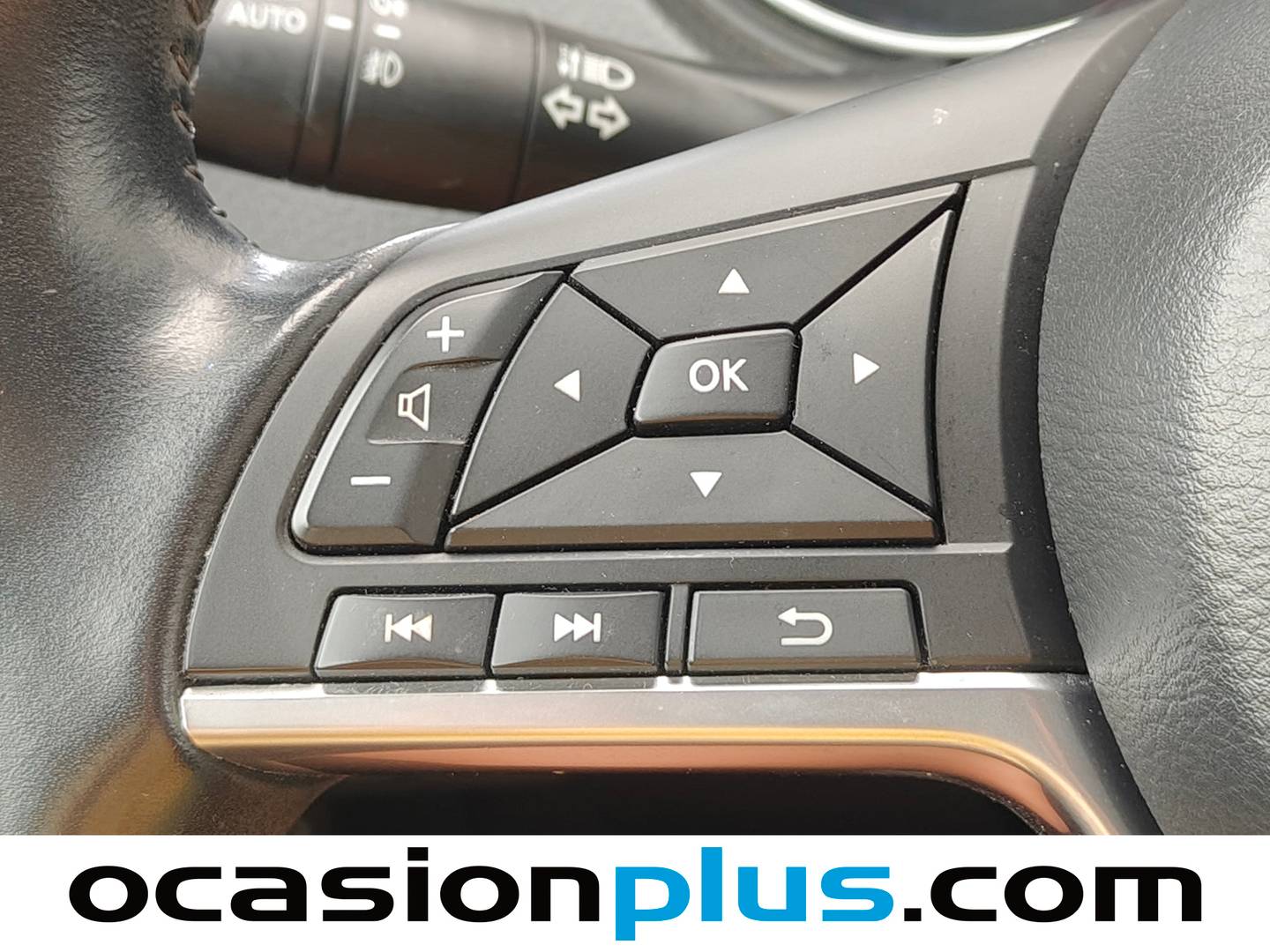 Nissan QASHQAI Nissan Qashqai DIG-T 115 N-Connecta (115 CV) de ocasión