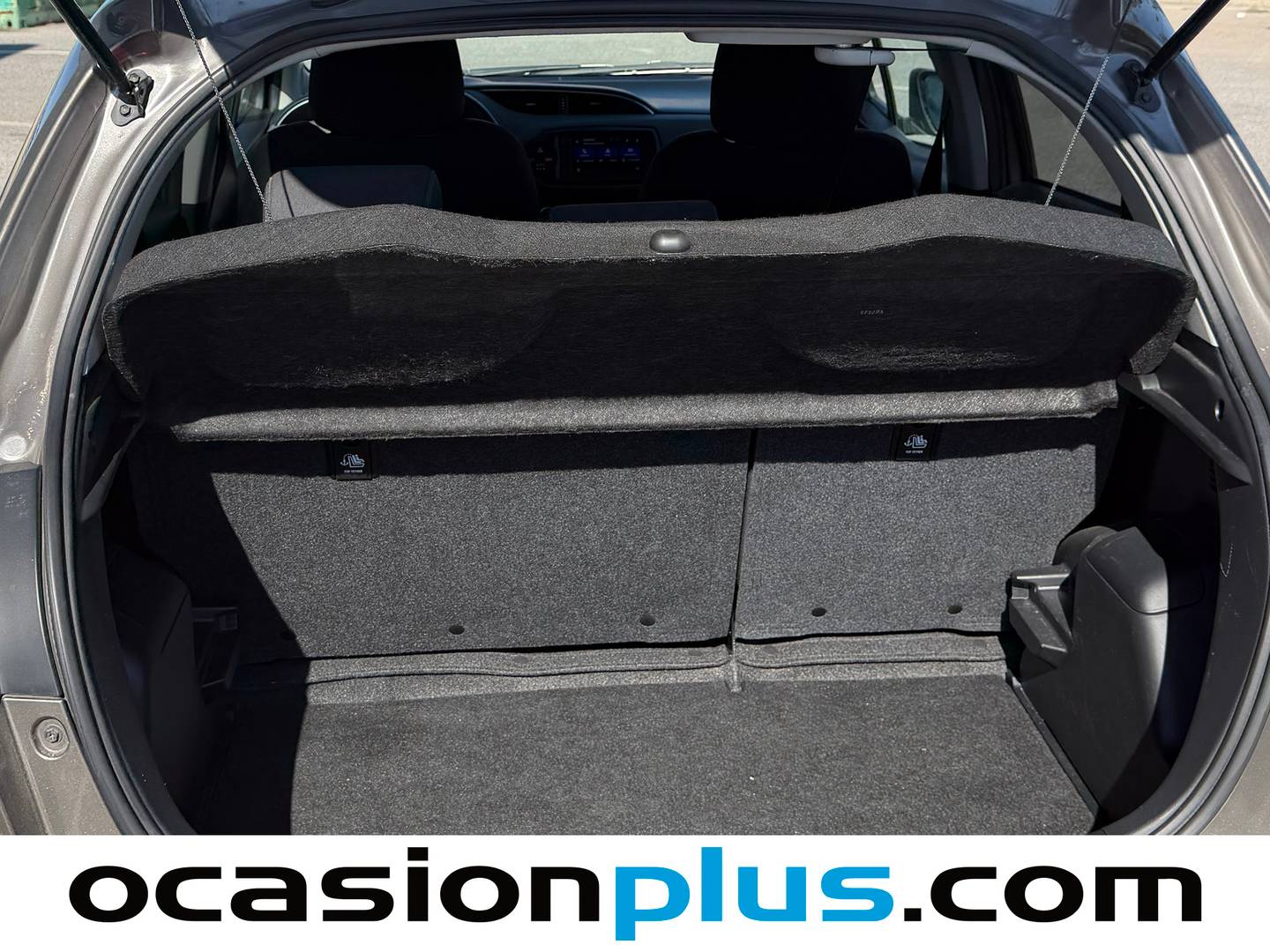 Foto asientos delanteros Toyota Yaris Toyota Yaris 1.5 100H Advance (100 CV)