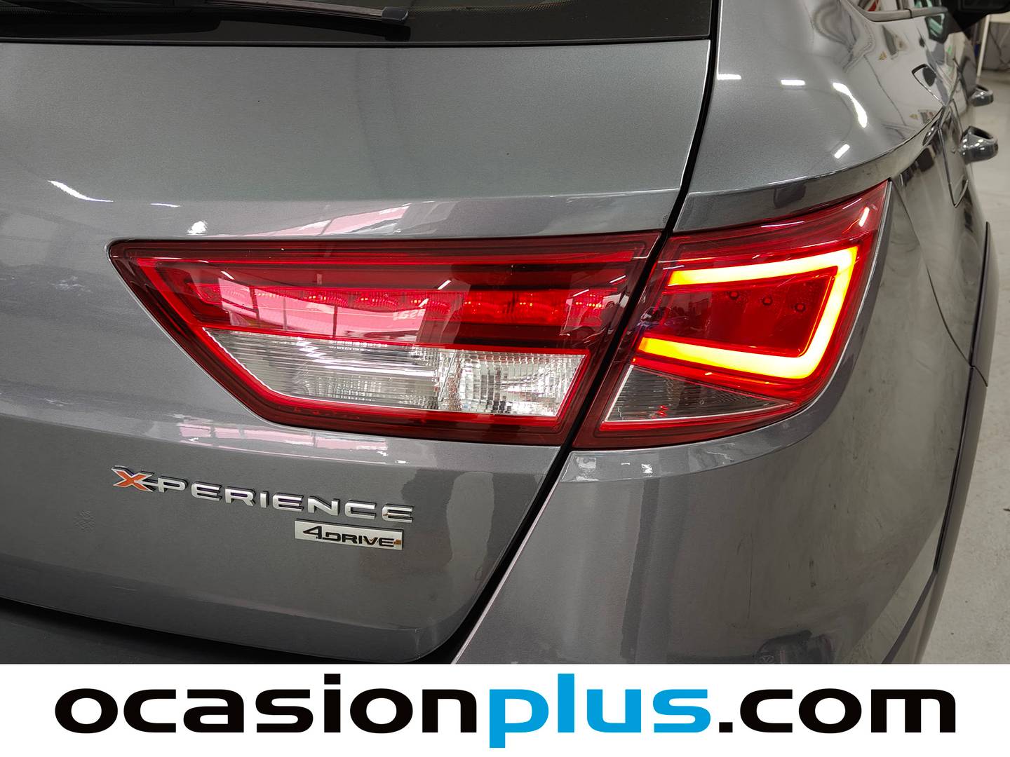 Acabados Seat León Seat Leon Xperience 2.0 TDI S&S X-perience Plus 4Drive DSG6 (184 CV)