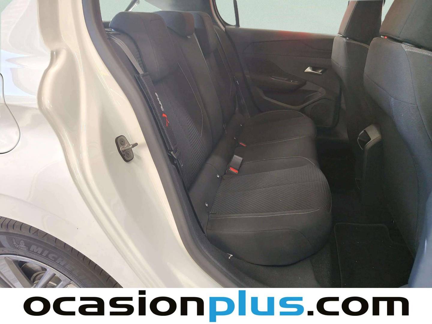 Peugeot 308 Peugeot 308 Active Pack BlueHDi S&S EAT8 (130 CV) km 0