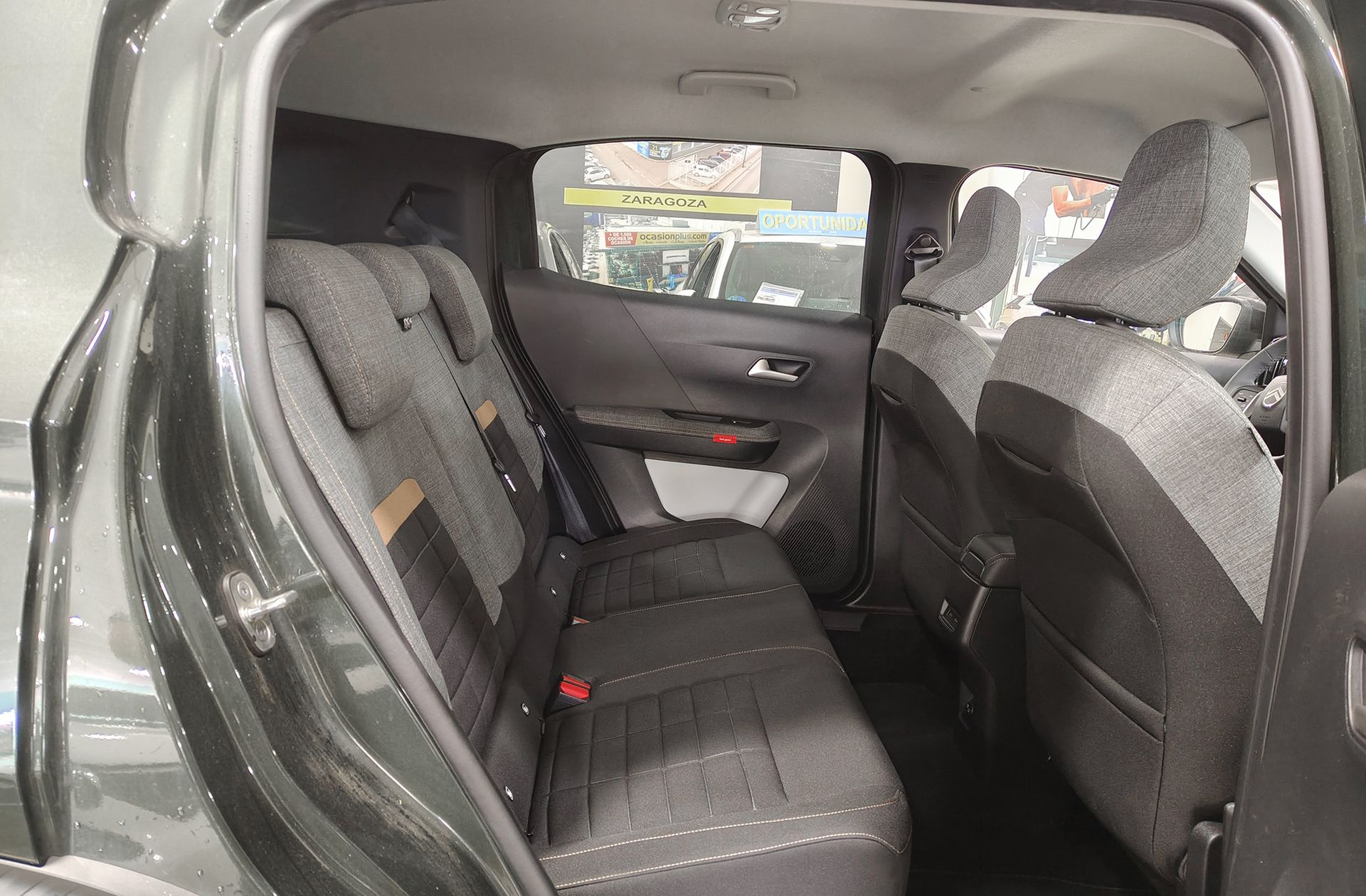 Citroën C3 Aircross Hybrid 145 Plus e-DCS6 - foto 17