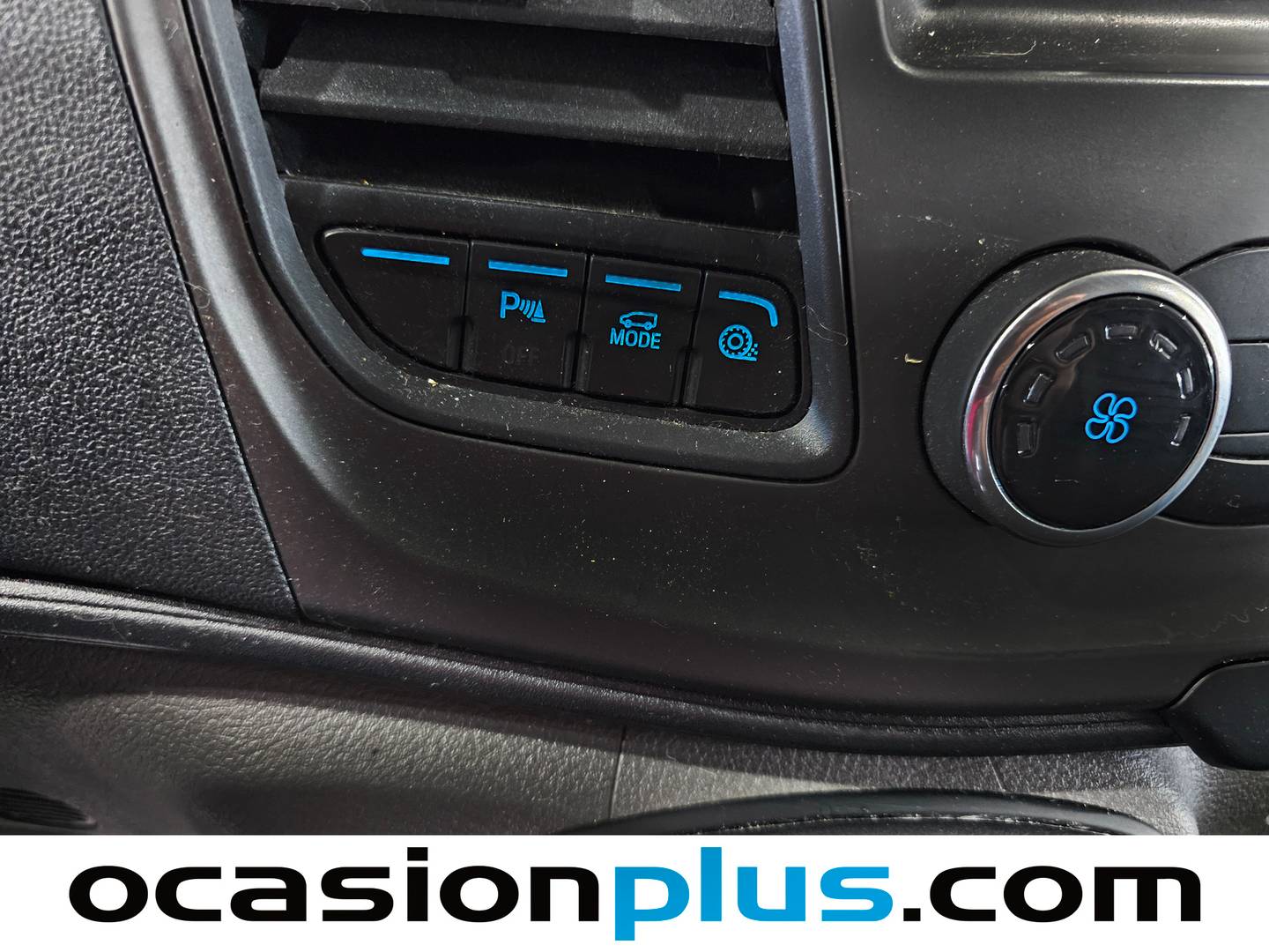 Extras del Ford Transit Ford Transit Furgon 350 L3H2 Trend (130 CV)