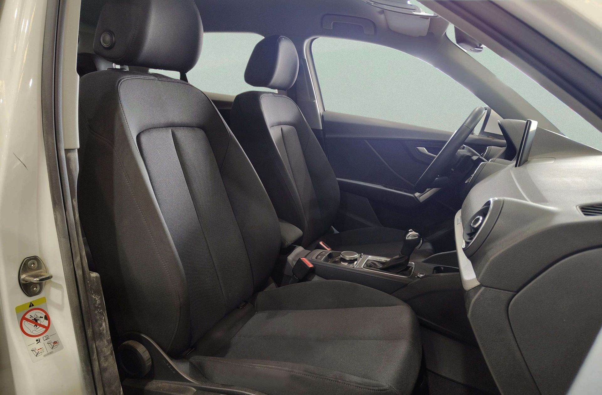 Audi Q2 Advanced 35 TFSI S tronic - foto 17