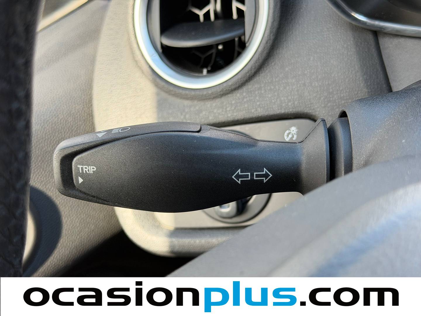 Extras y acabados del Ford Fiesta Ford Fiesta 1.0 EcoBoost S&S Trend (100 CV)